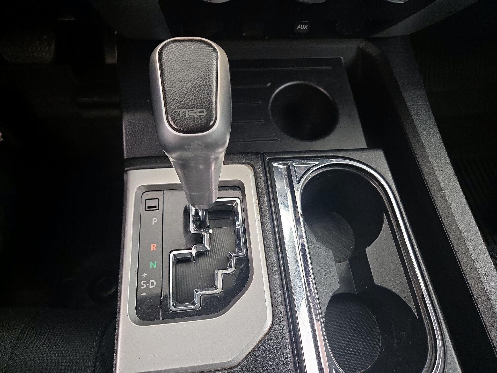 Thumbnail: 2018 Toyota Tundra - 17