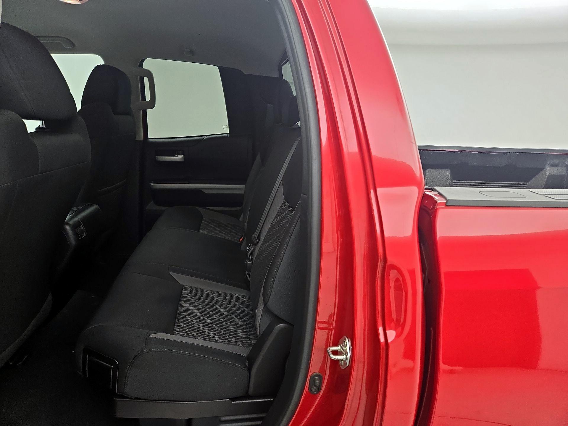 Thumbnail: 2018 Toyota Tundra - 19