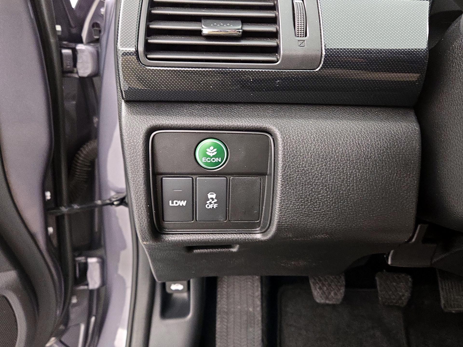 Thumbnail: 2015 Honda Accord - 13