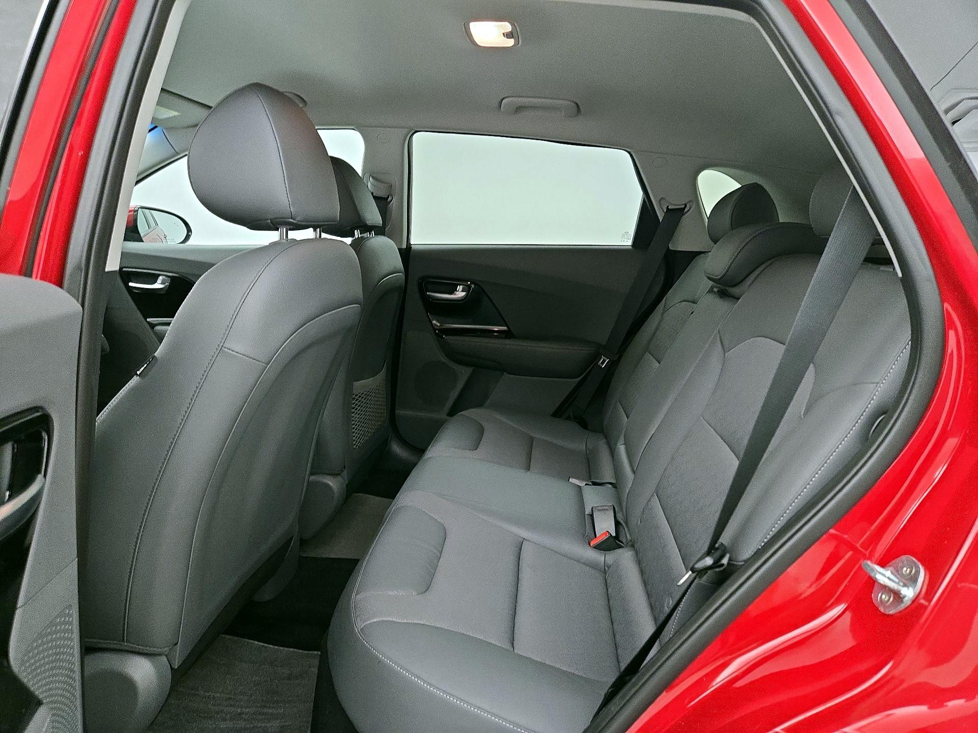 Thumbnail: 2019 Kia Niro - 19