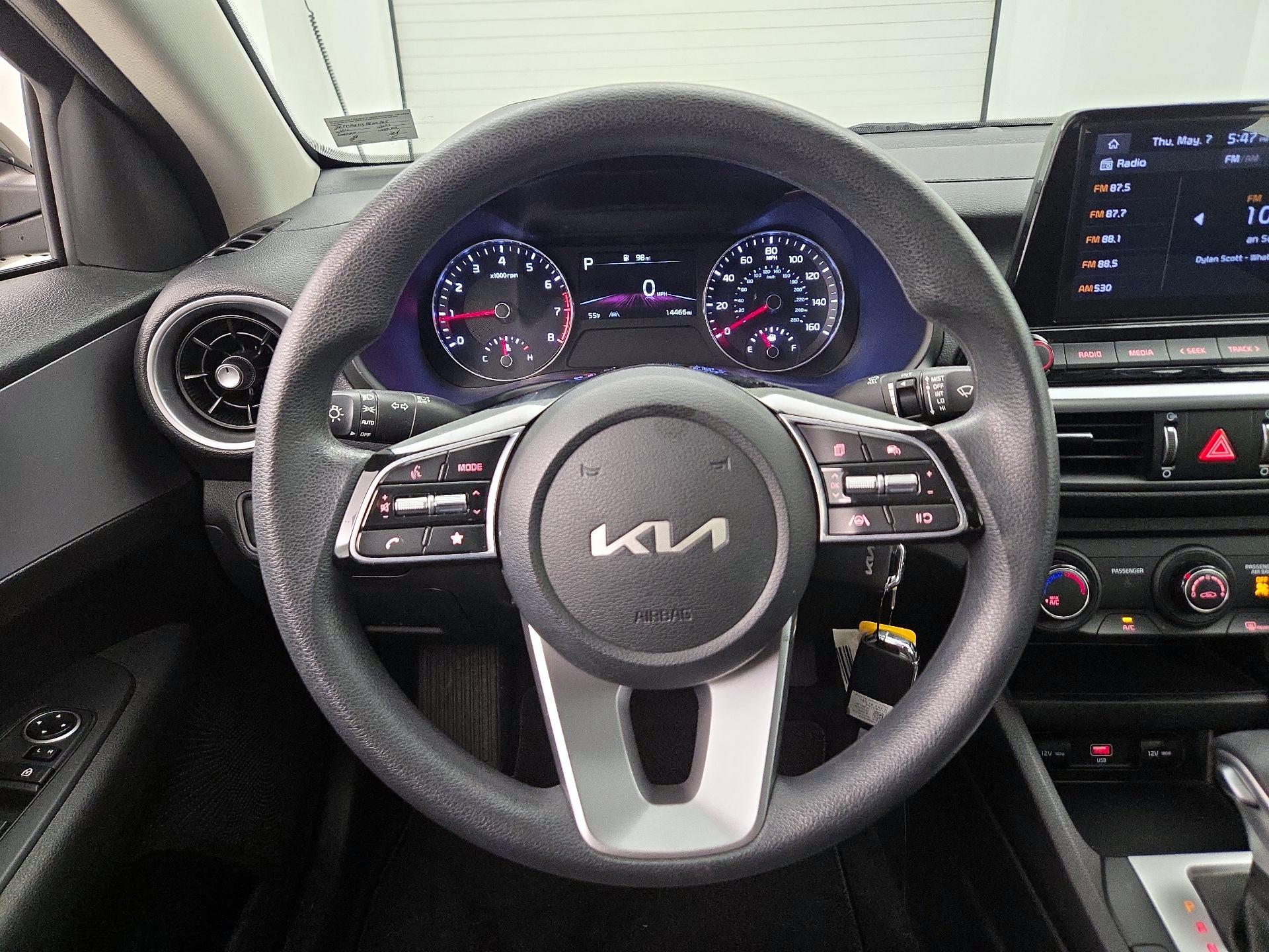 Thumbnail: 2023 Kia Forte - 10