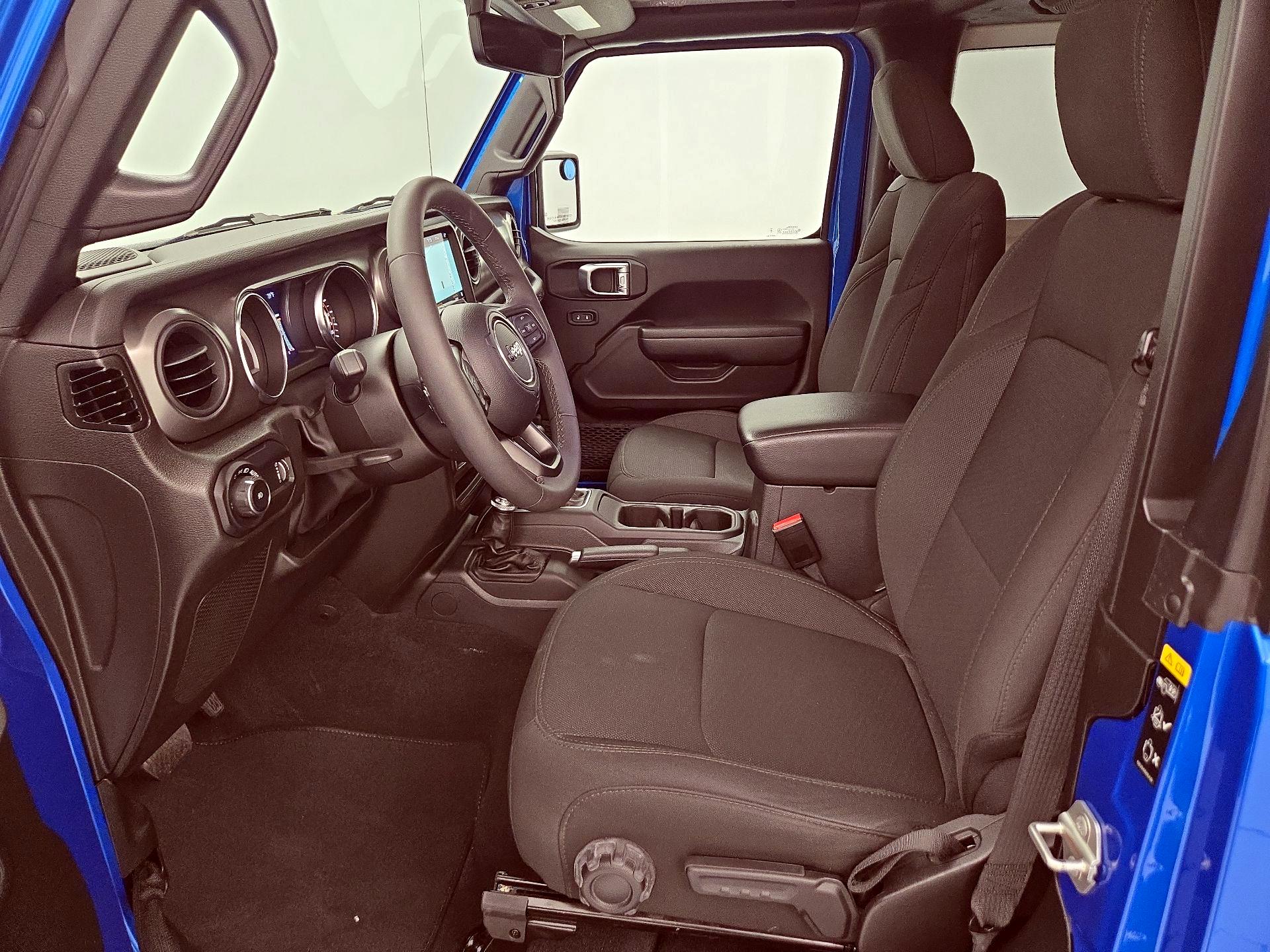 Thumbnail: 2023 Jeep Wrangler - 11