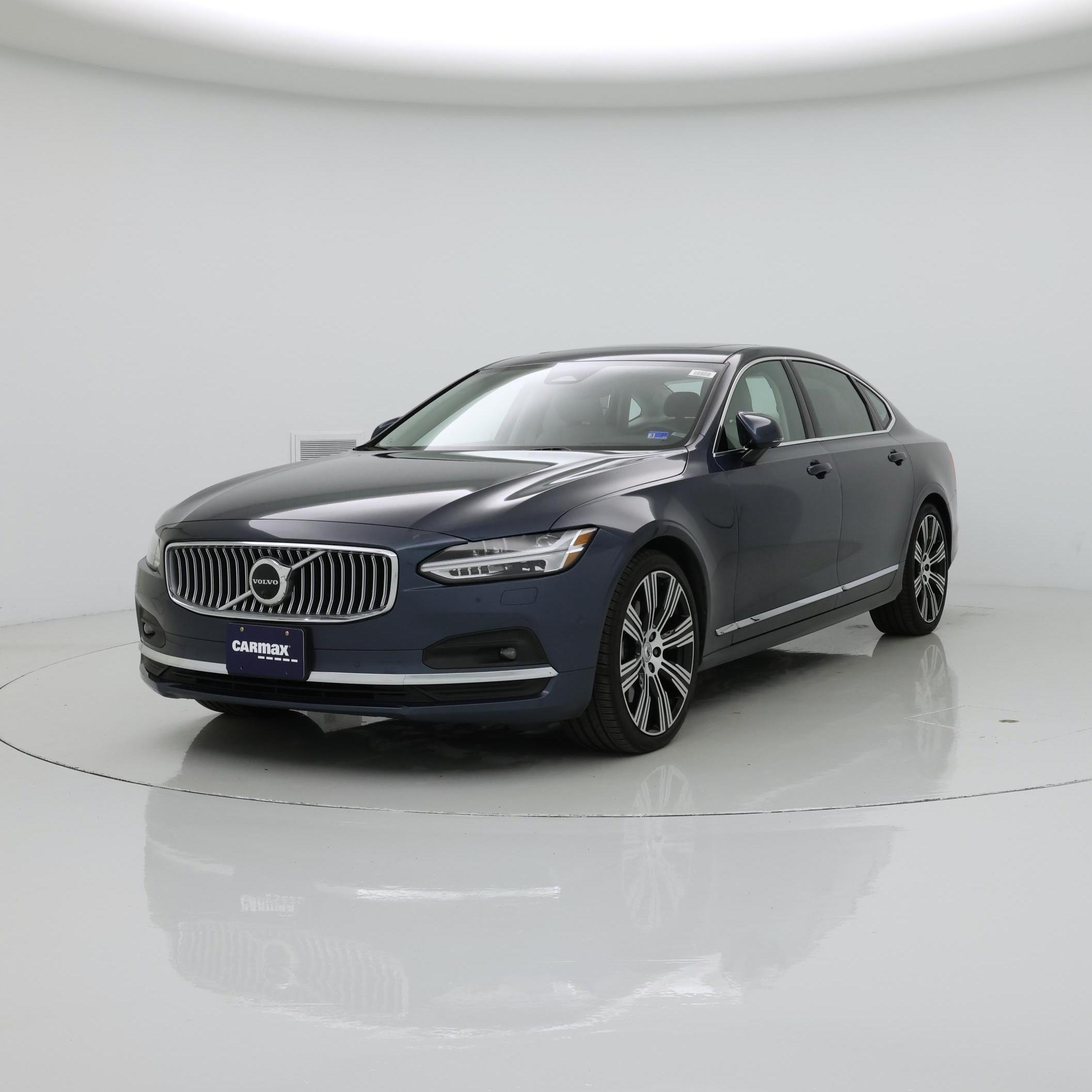 Thumbnail: 2023 Volvo S90 - 4