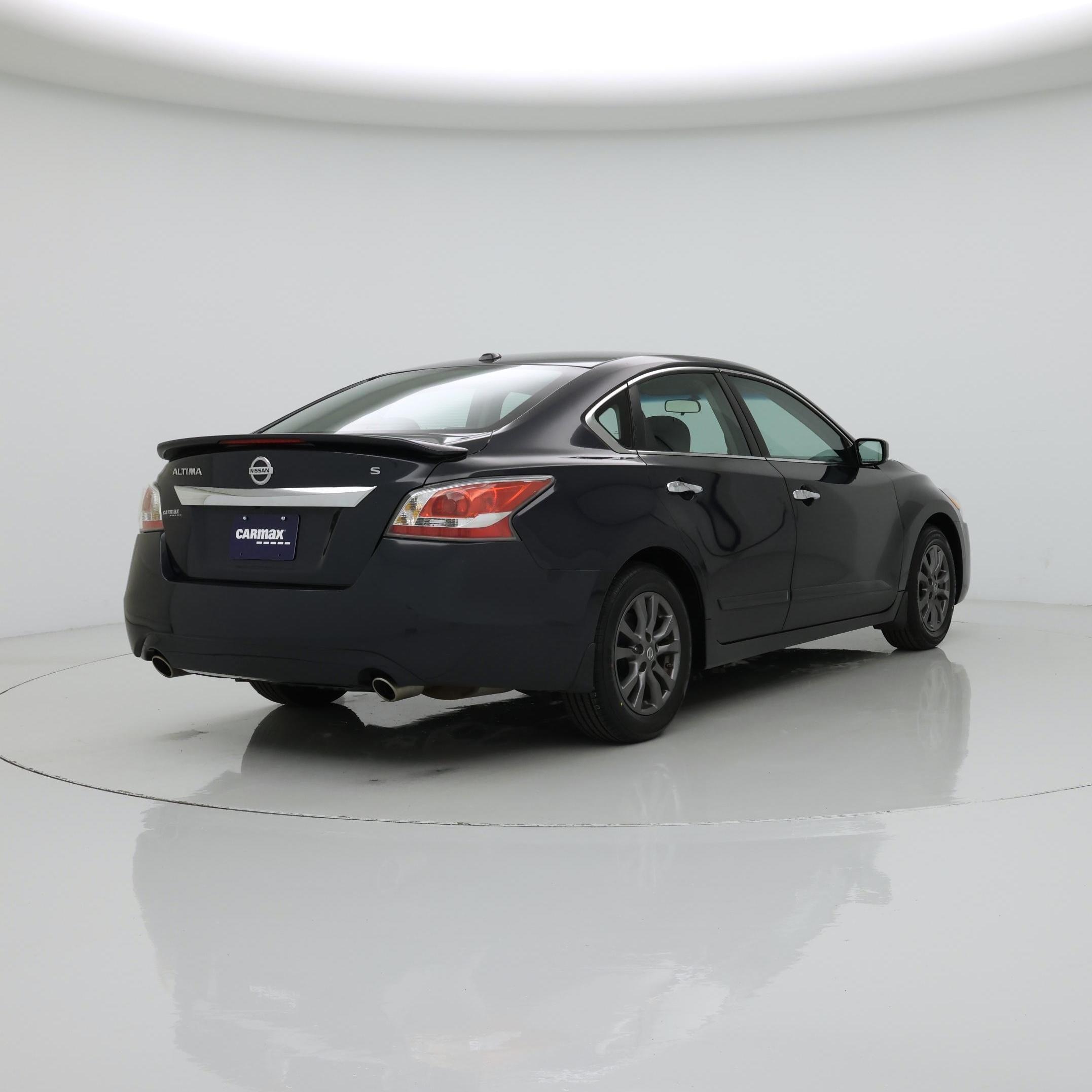 Thumbnail: 2015 Nissan Altima - 8