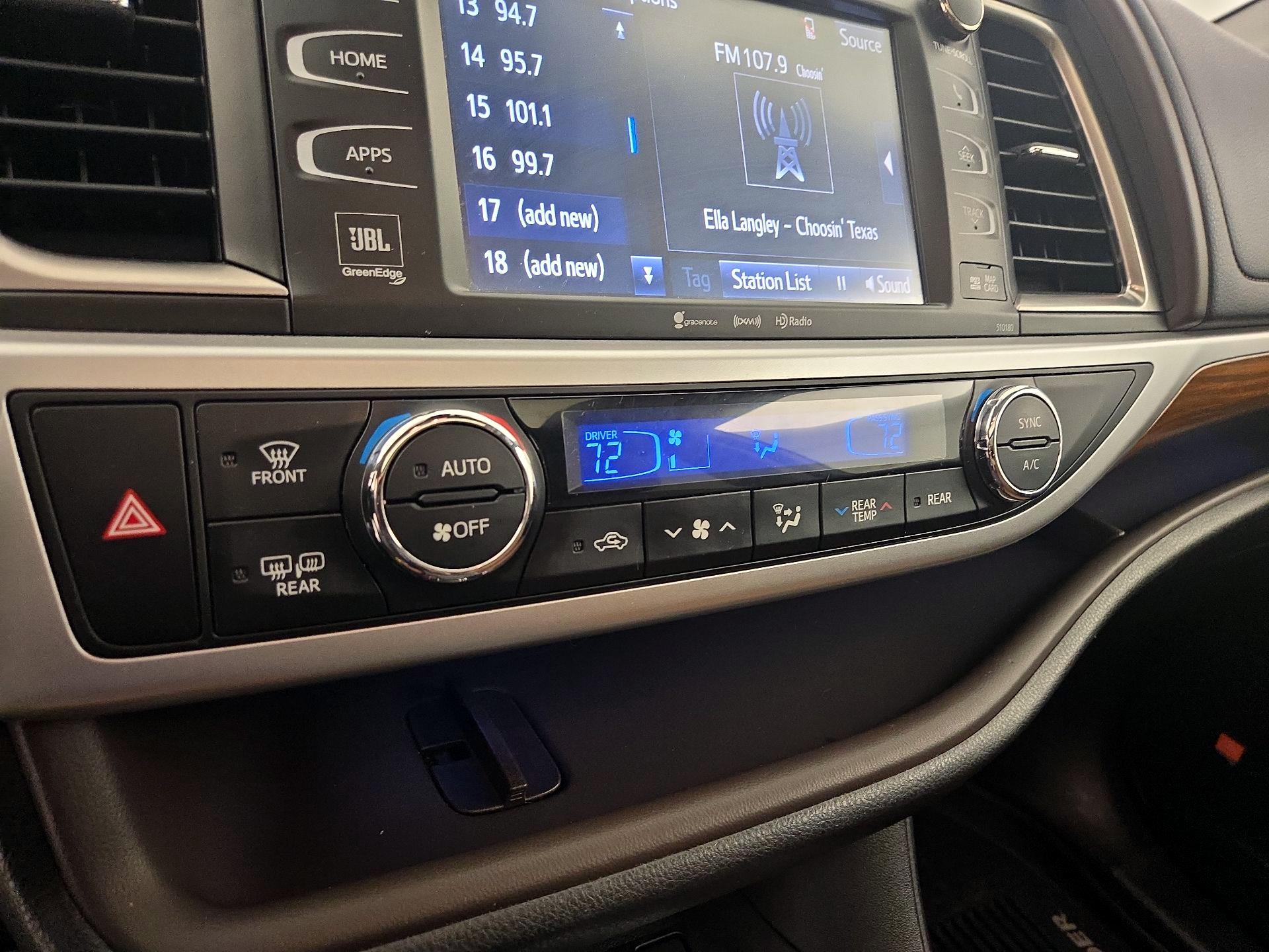 Thumbnail: 2018 Toyota Highlander - 17