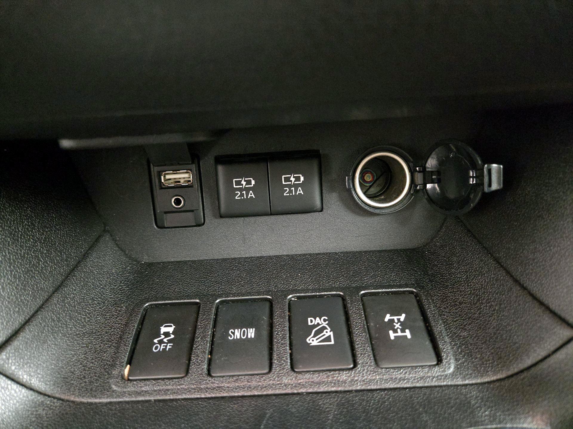 Thumbnail: 2018 Toyota Highlander - 19