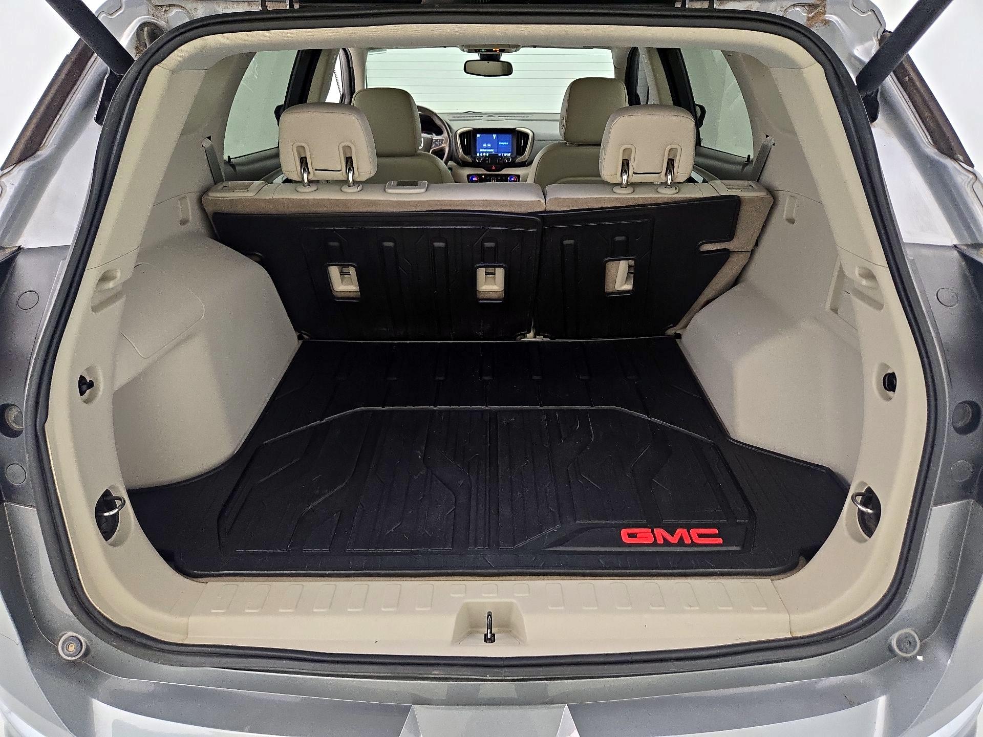 Thumbnail: 2019 GMC Terrain - 20