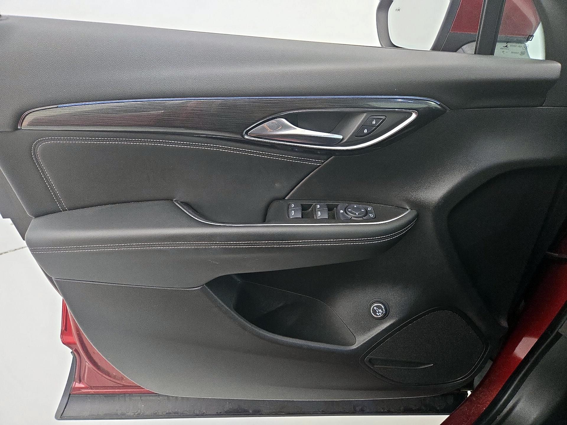 Thumbnail: 2022 Buick Envision - 12