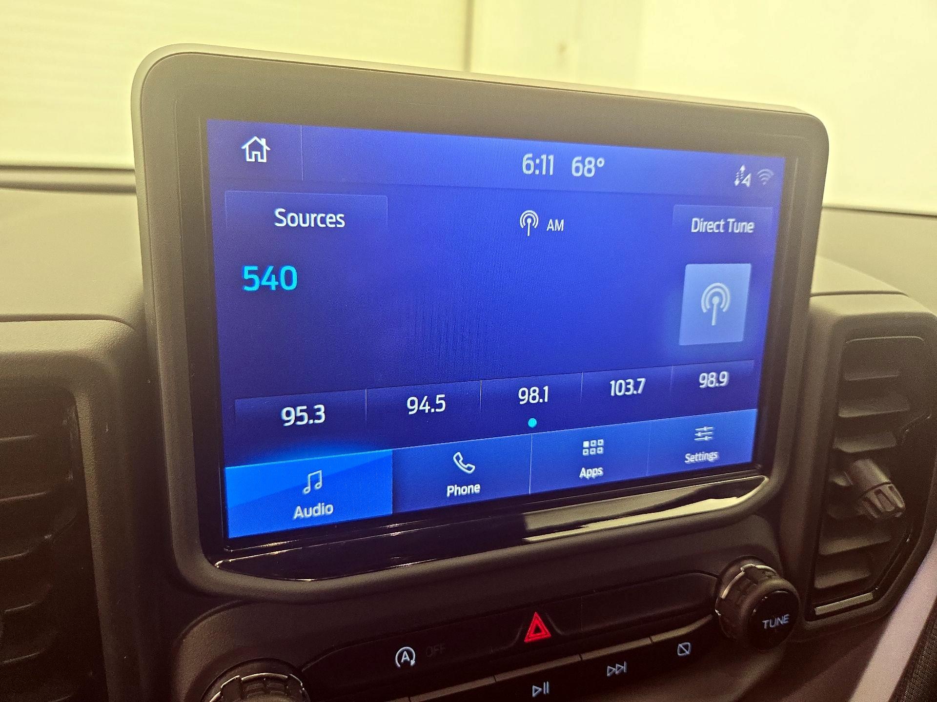 Thumbnail: 2022 Ford Bronco Sport - 15