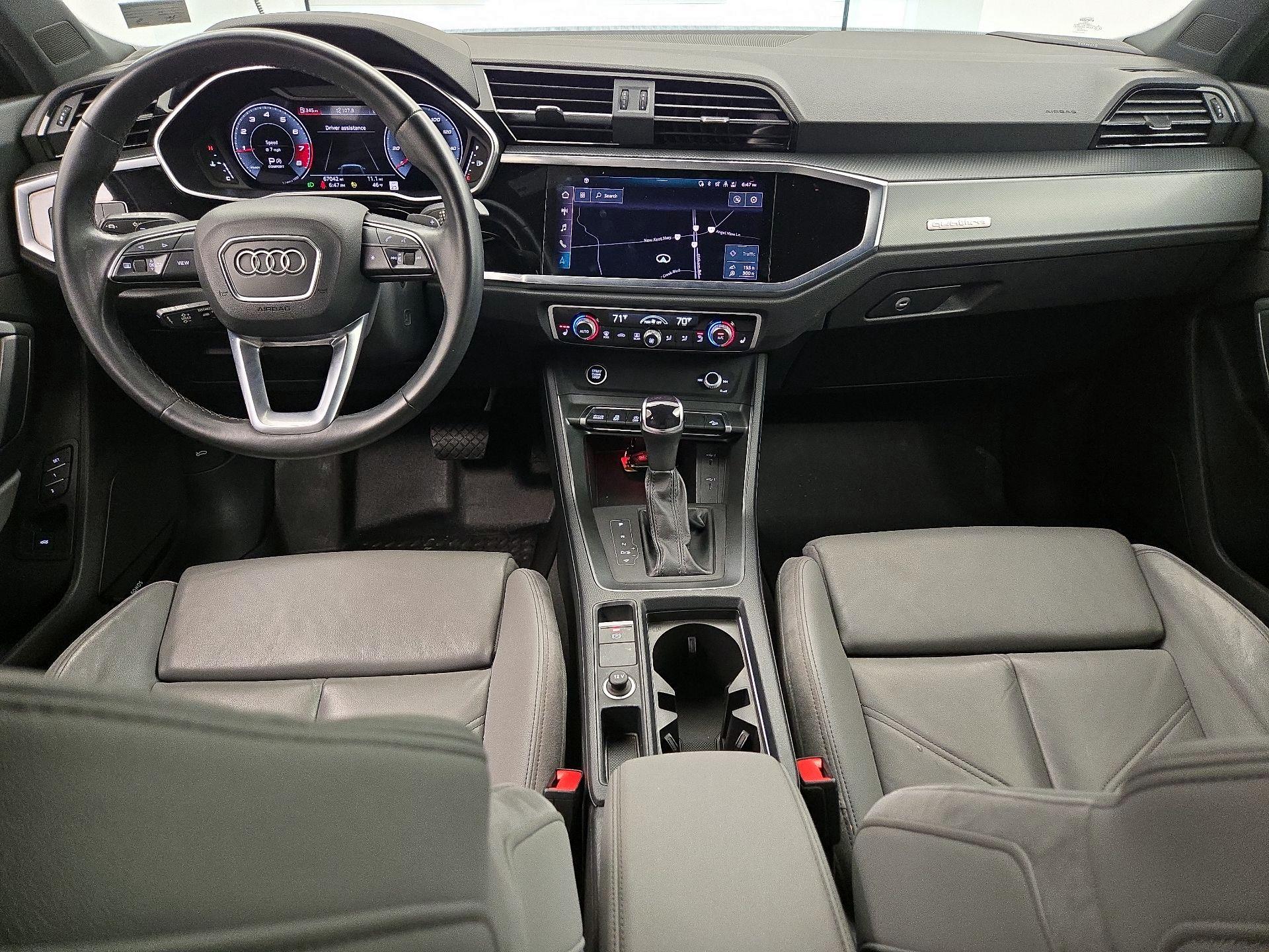 Thumbnail: 2022 Audi Q3 - 9