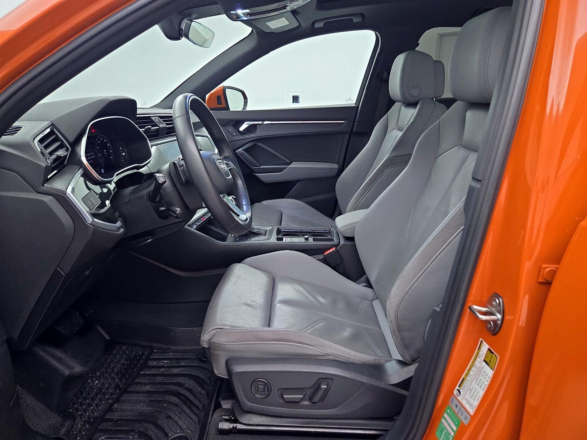 Thumbnail: 2022 Audi Q3 - 11