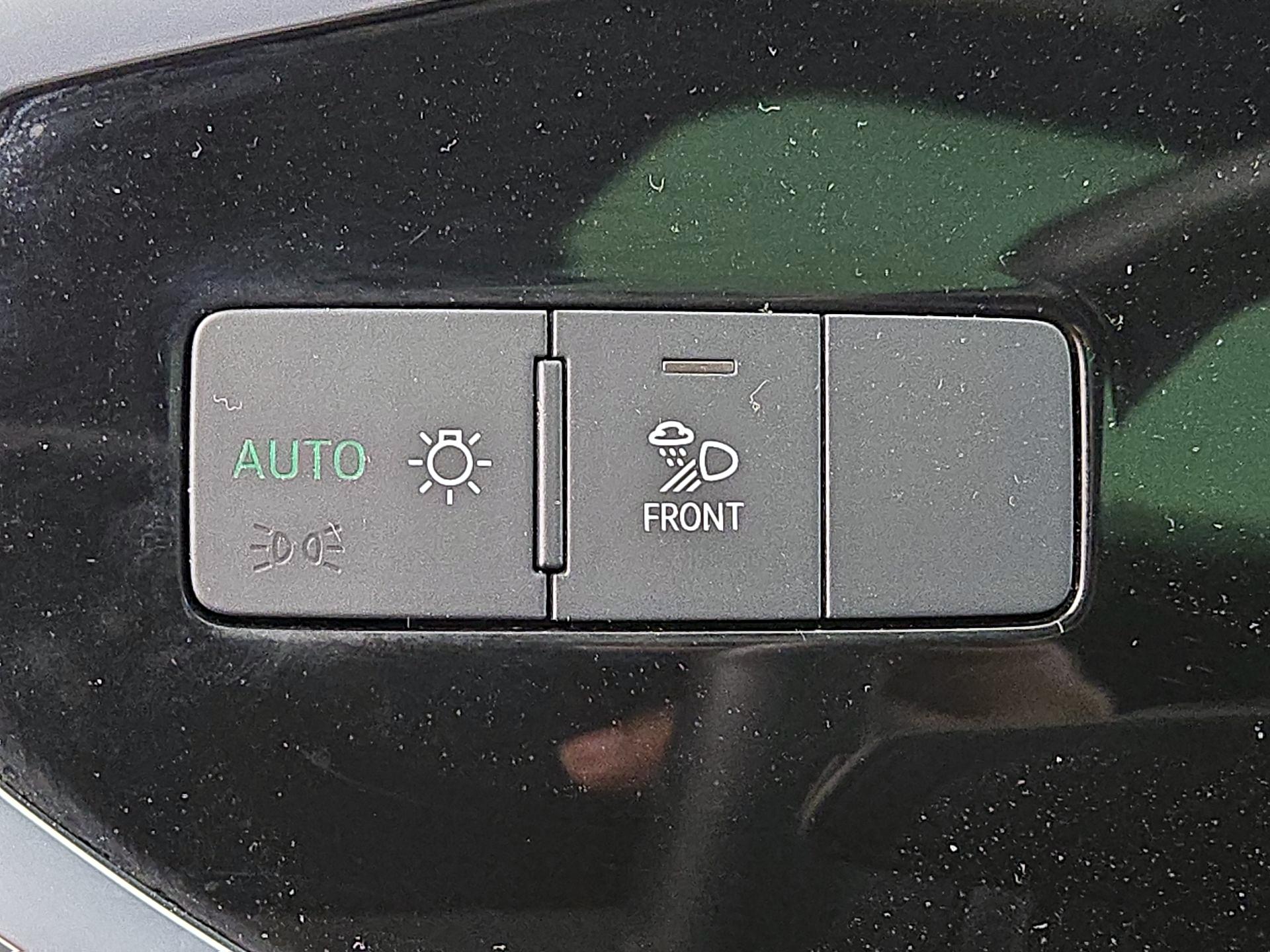 Thumbnail: 2022 Audi Q3 - 13