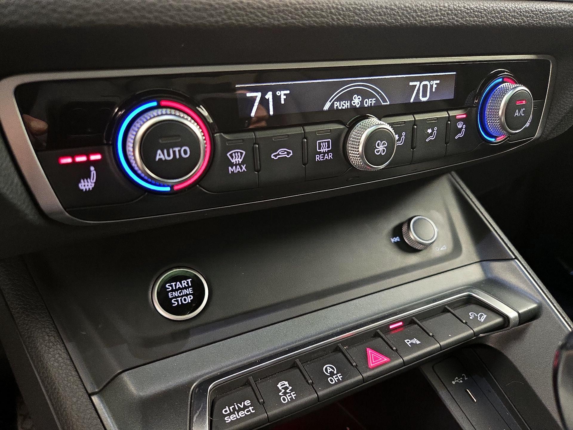 Thumbnail: 2022 Audi Q3 - 17