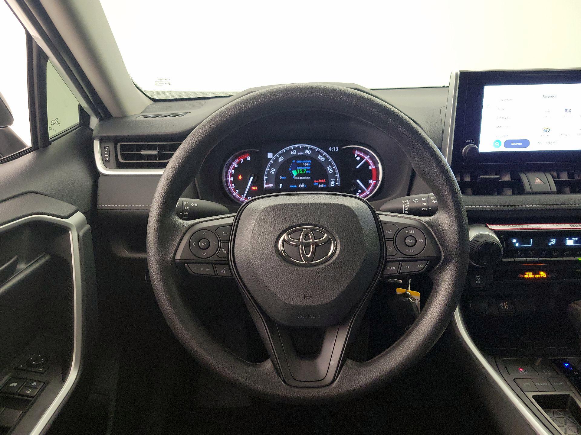 Thumbnail: 2024 Toyota RAV4 - 10