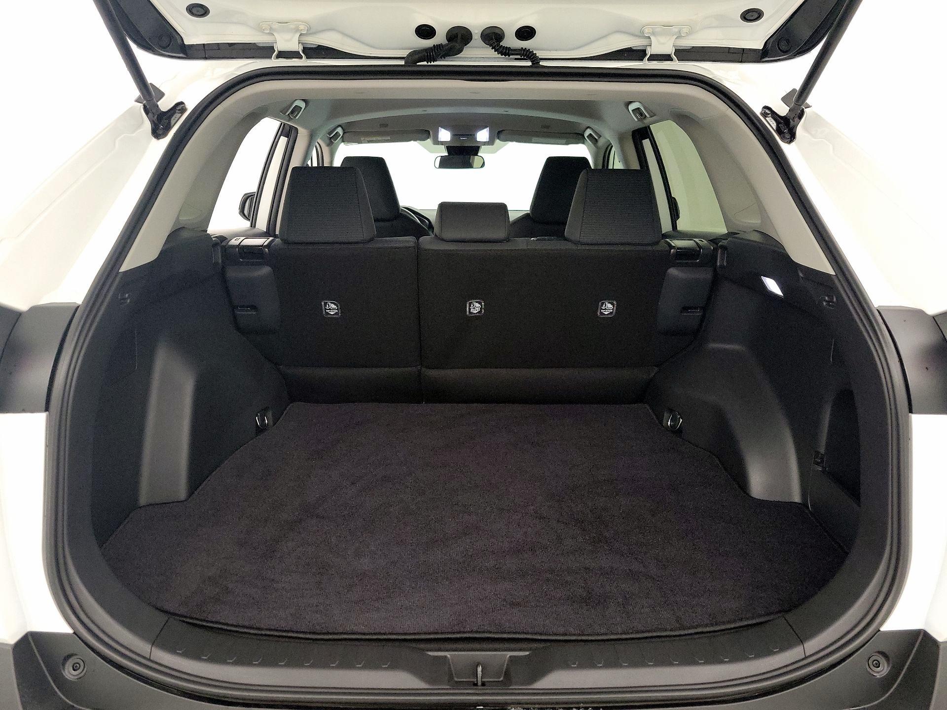 Thumbnail: 2024 Toyota RAV4 - 19