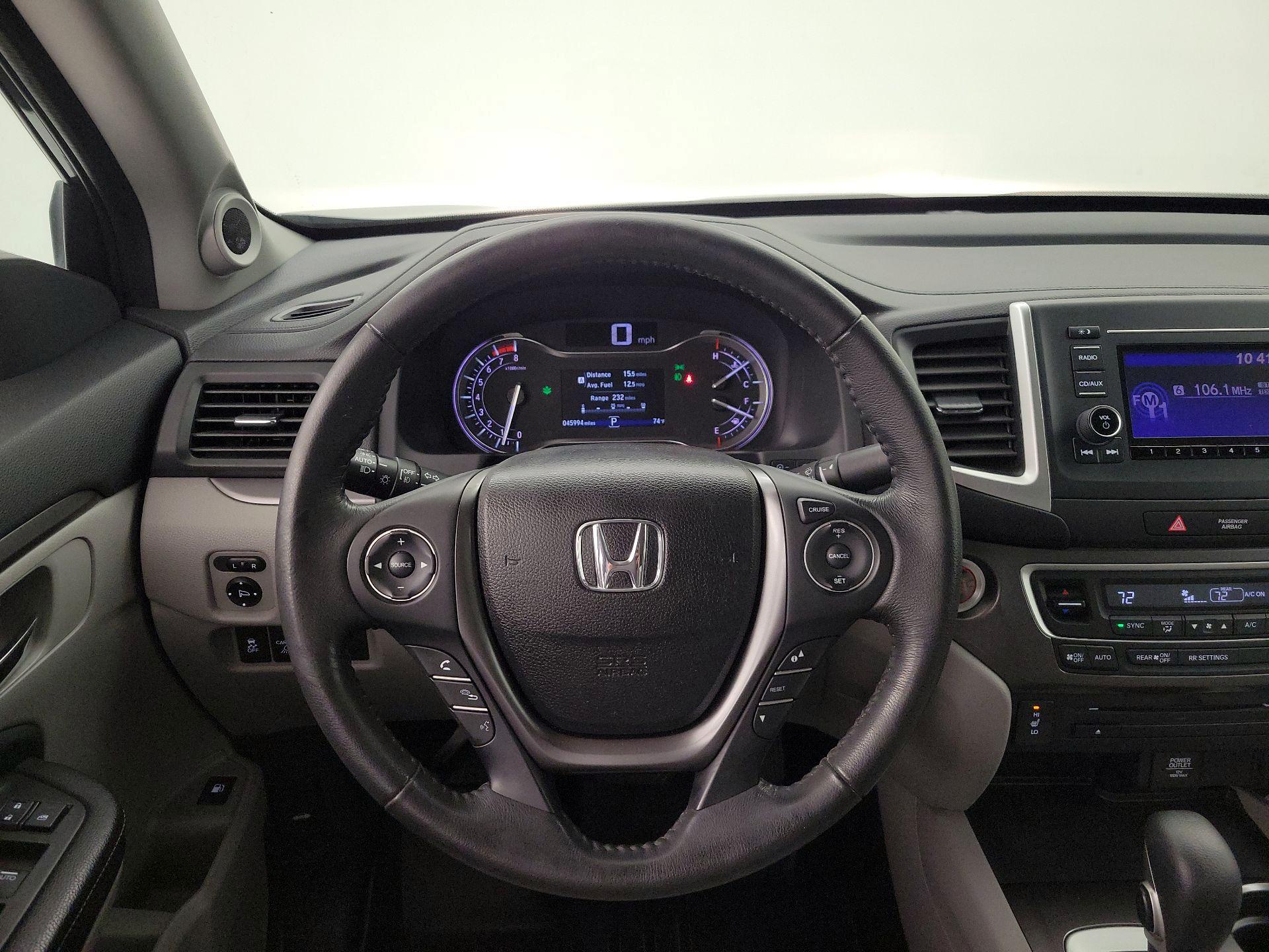 Thumbnail: 2017 Honda Ridgeline - 10