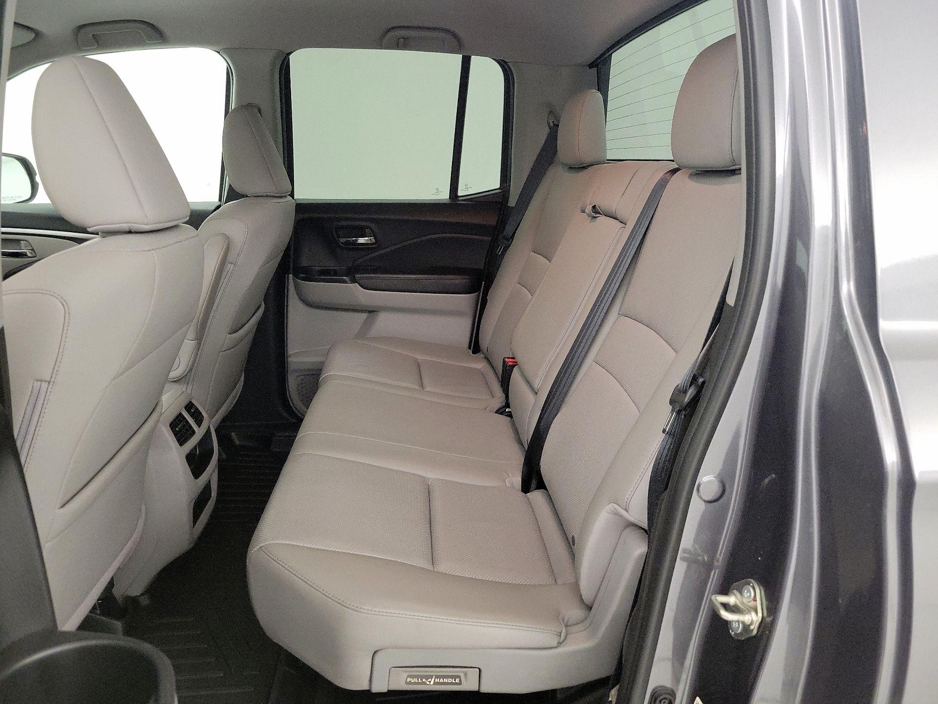 Thumbnail: 2017 Honda Ridgeline - 18