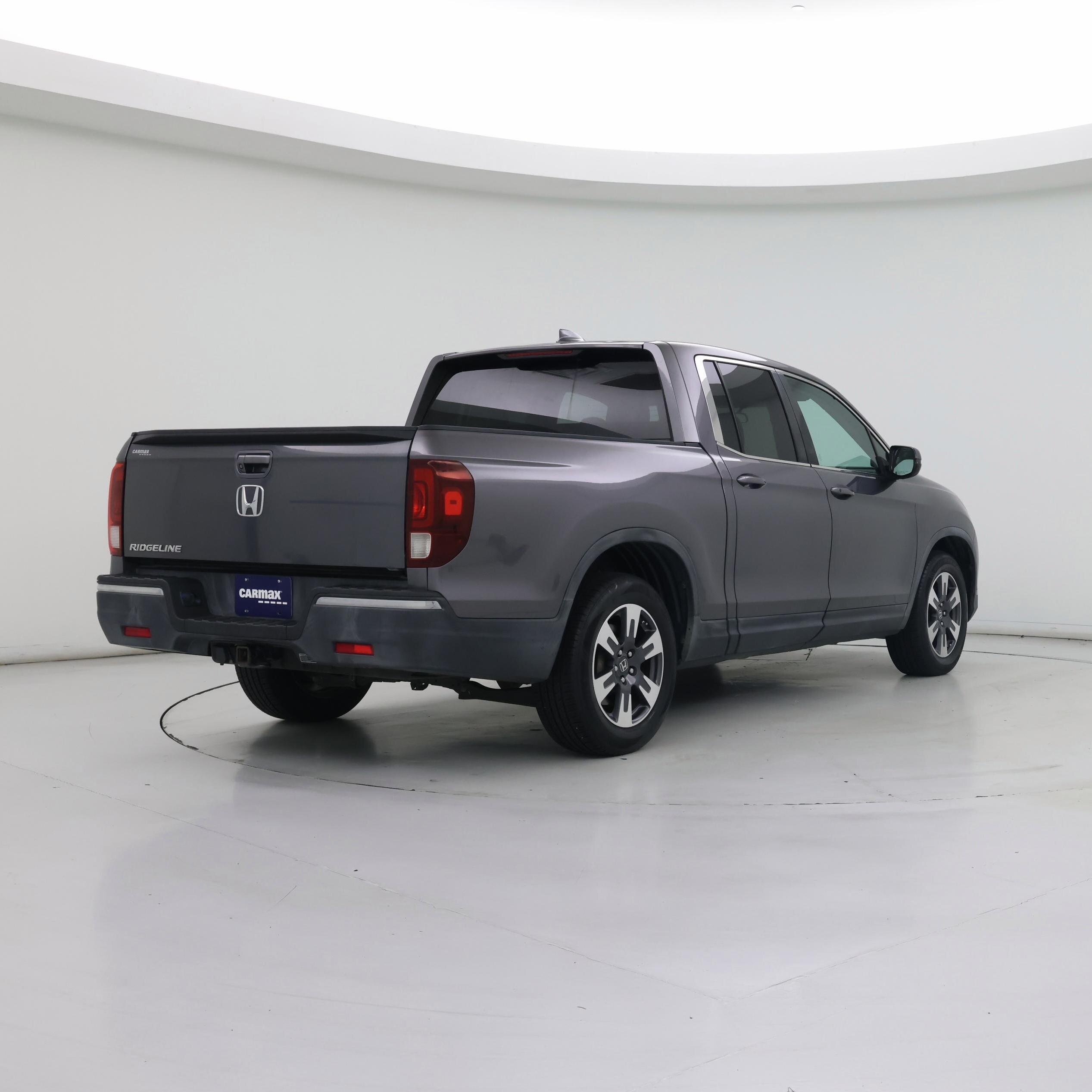 Thumbnail: 2017 Honda Ridgeline - 8