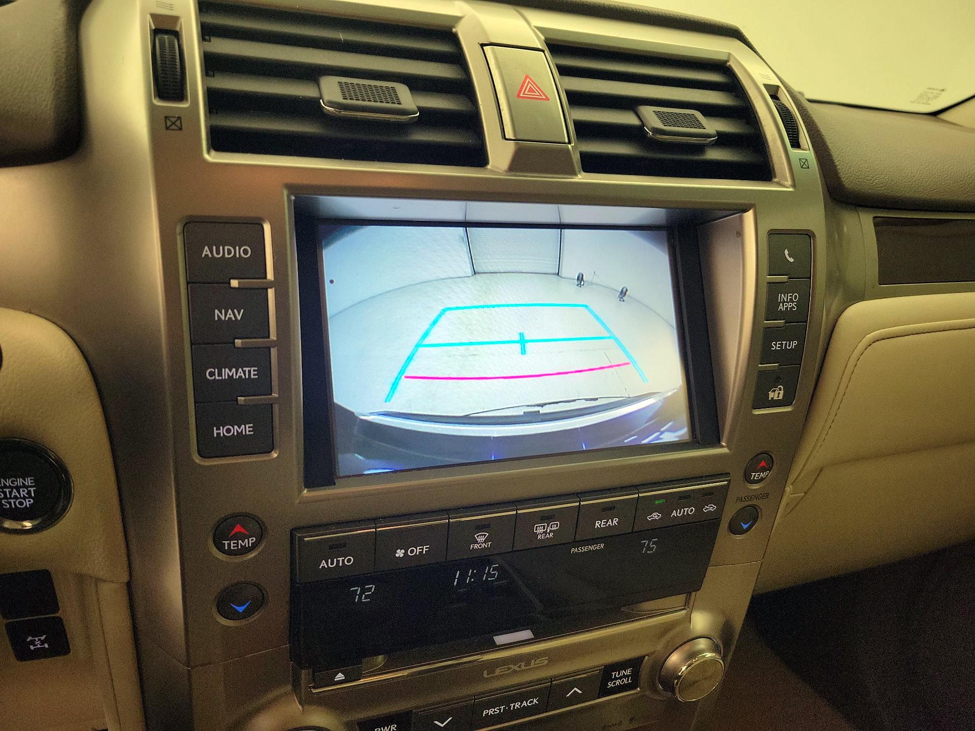 Thumbnail: 2017 Lexus GX - 15