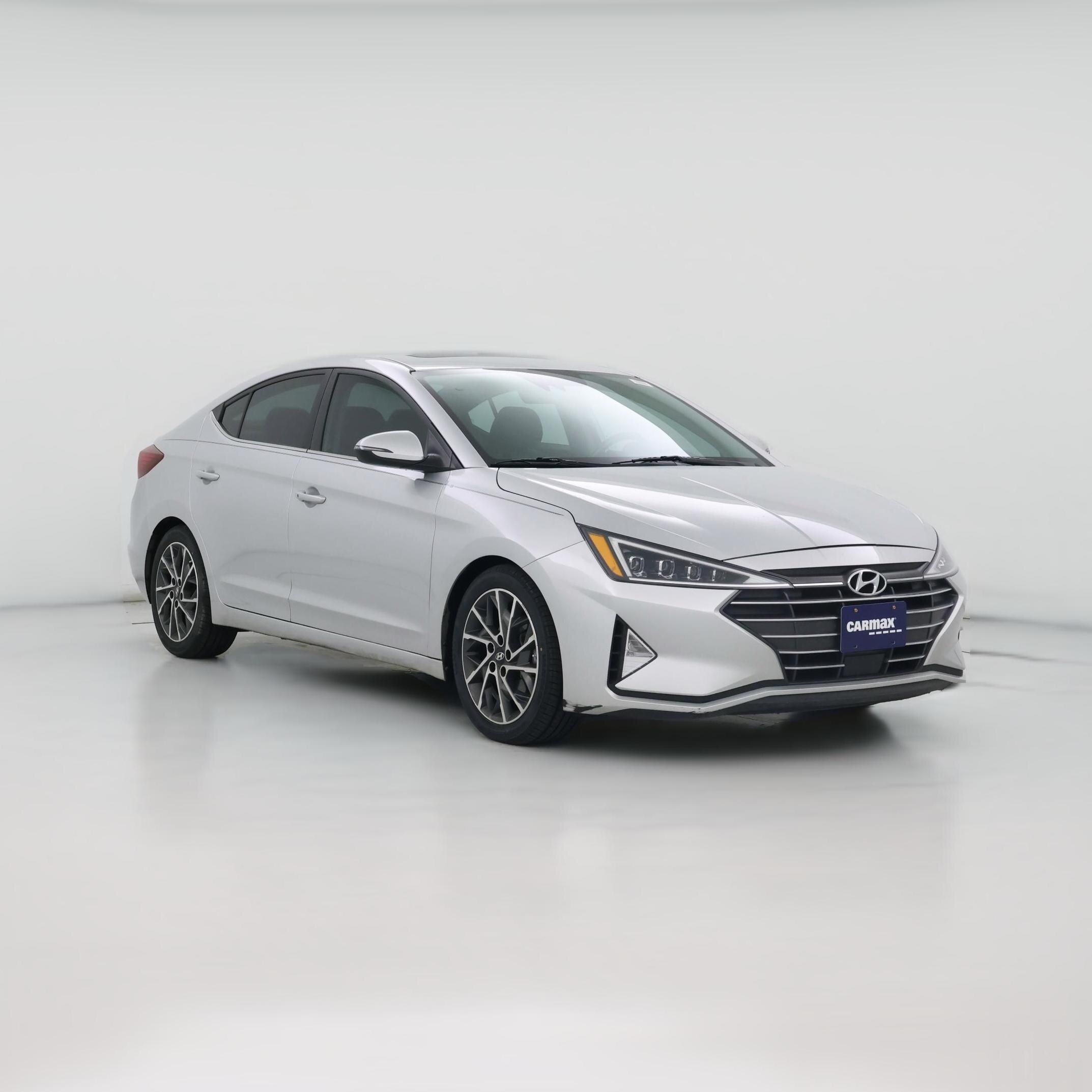 Thumbnail: 2019 Hyundai Elantra - 1