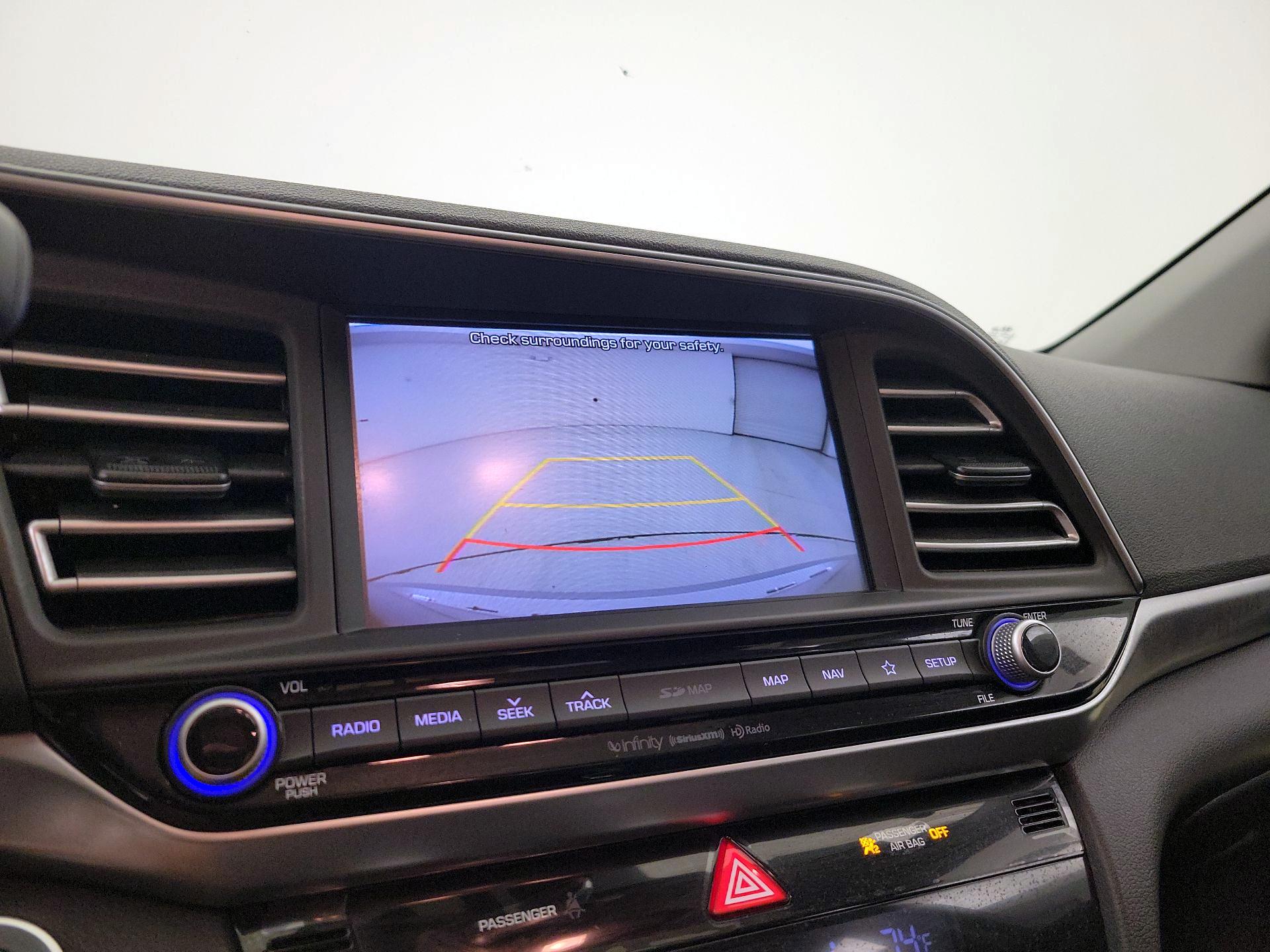 Thumbnail: 2019 Hyundai Elantra - 14