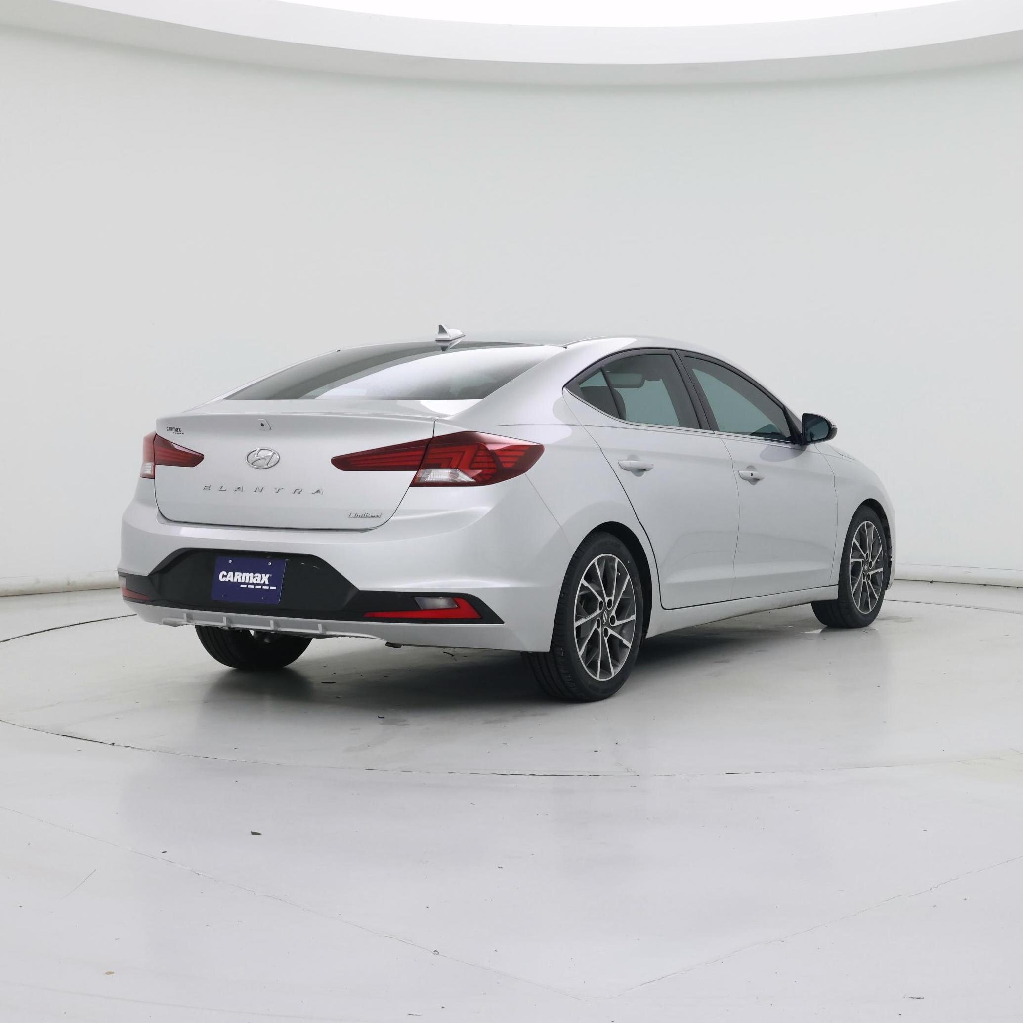 Thumbnail: 2019 Hyundai Elantra - 8