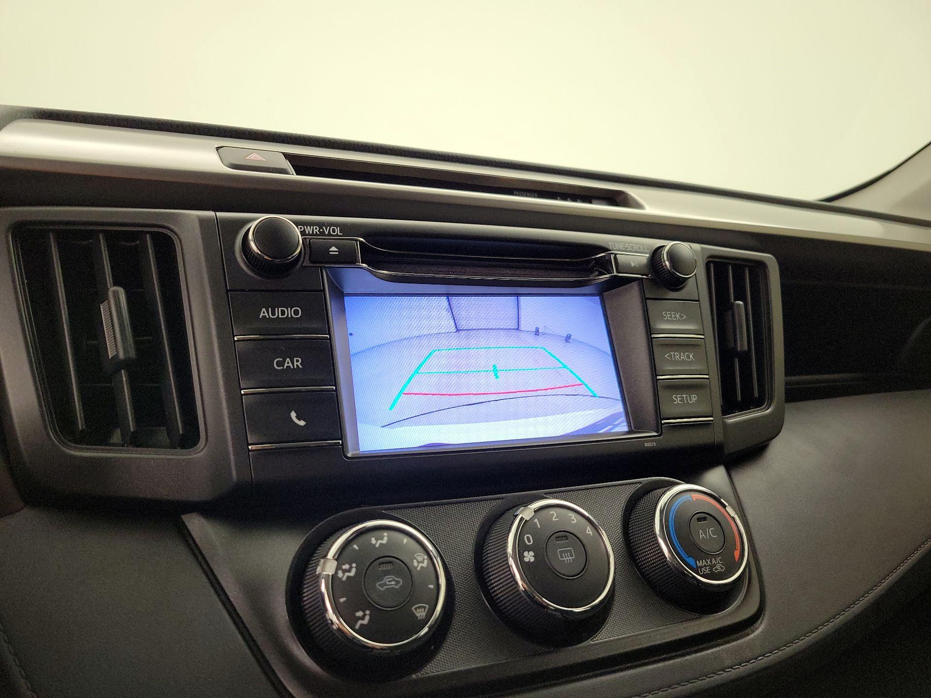 Thumbnail: 2017 Toyota RAV4 - 14