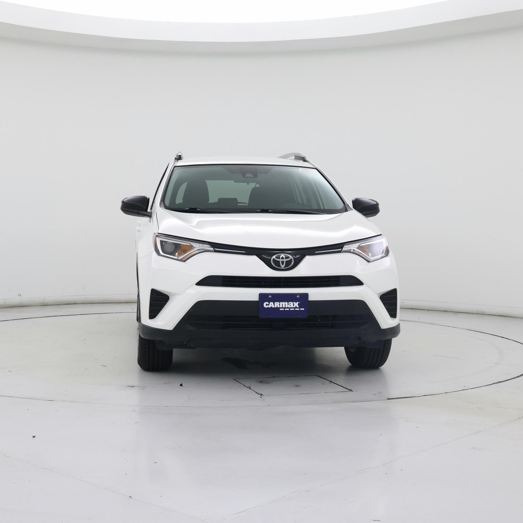 Thumbnail: 2017 Toyota RAV4 - 5
