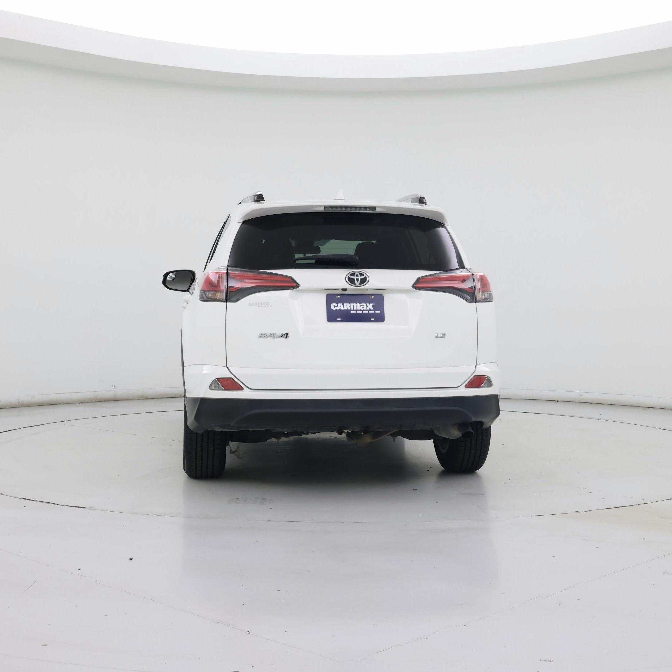 Thumbnail: 2017 Toyota RAV4 - 6