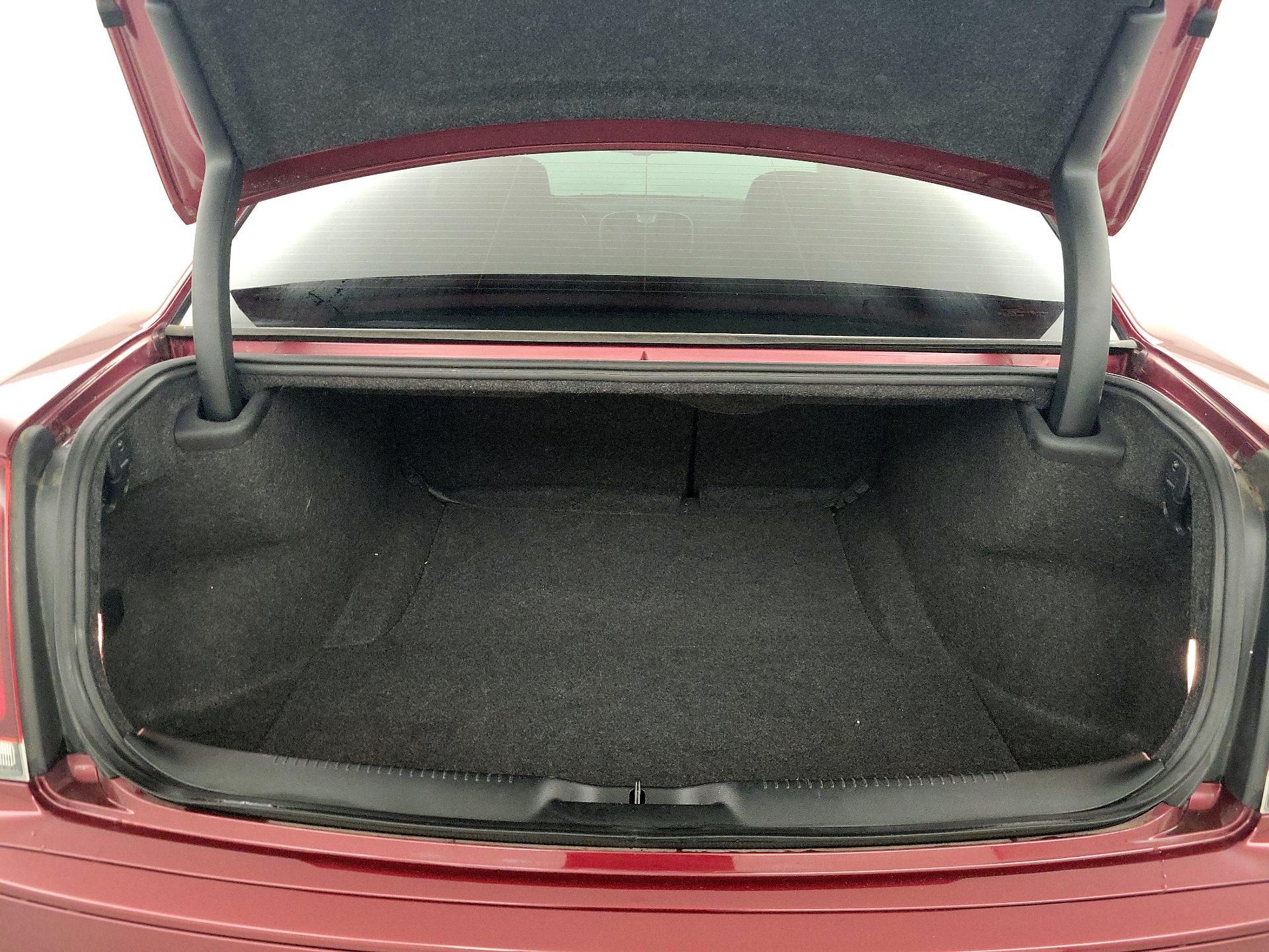 Thumbnail: 2020 Chrysler 300 - 19