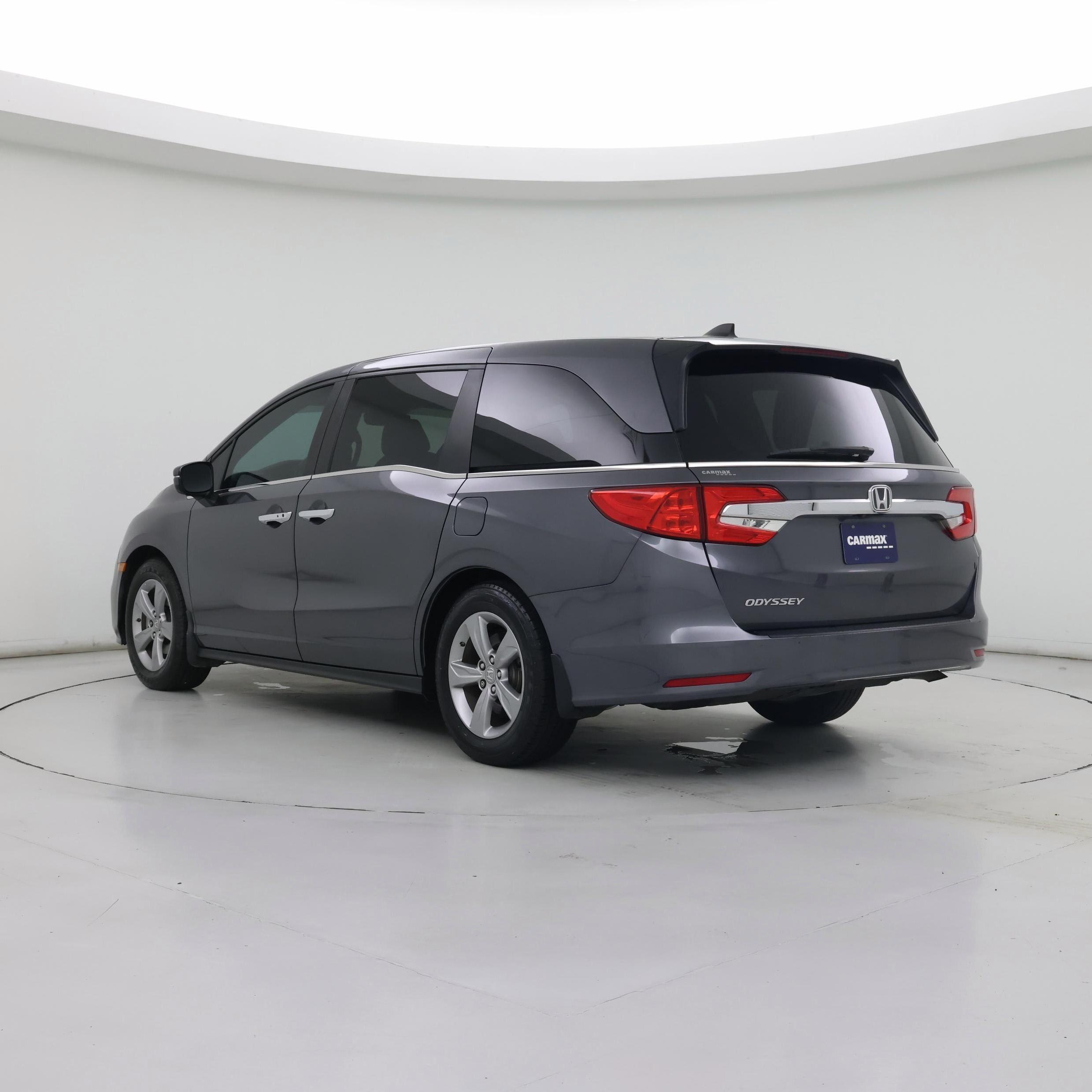 Thumbnail: 2018 Honda Odyssey - 2