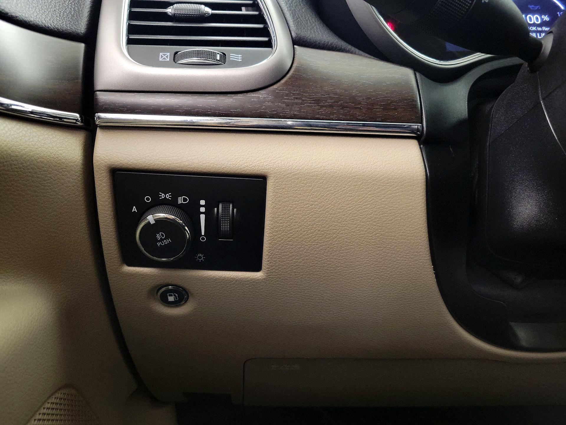 Thumbnail: 2018 Jeep Grand Cherokee - 13