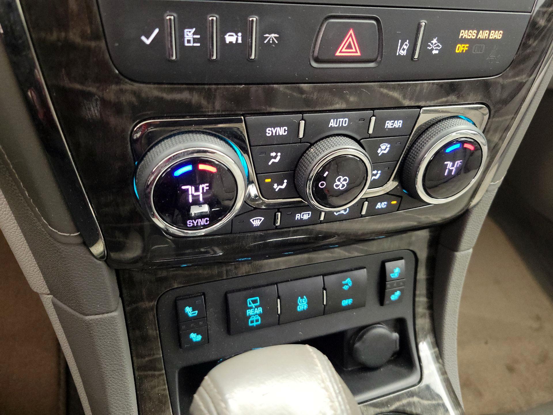 Thumbnail: 2014 Buick Enclave - 16