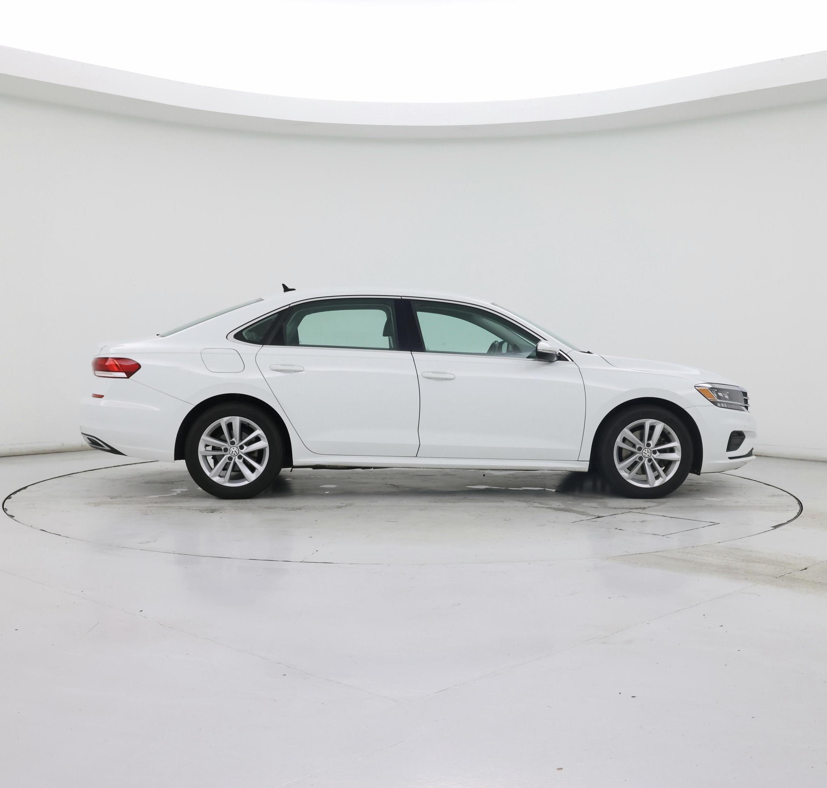 Thumbnail: 2020 Volkswagen Passat - 7