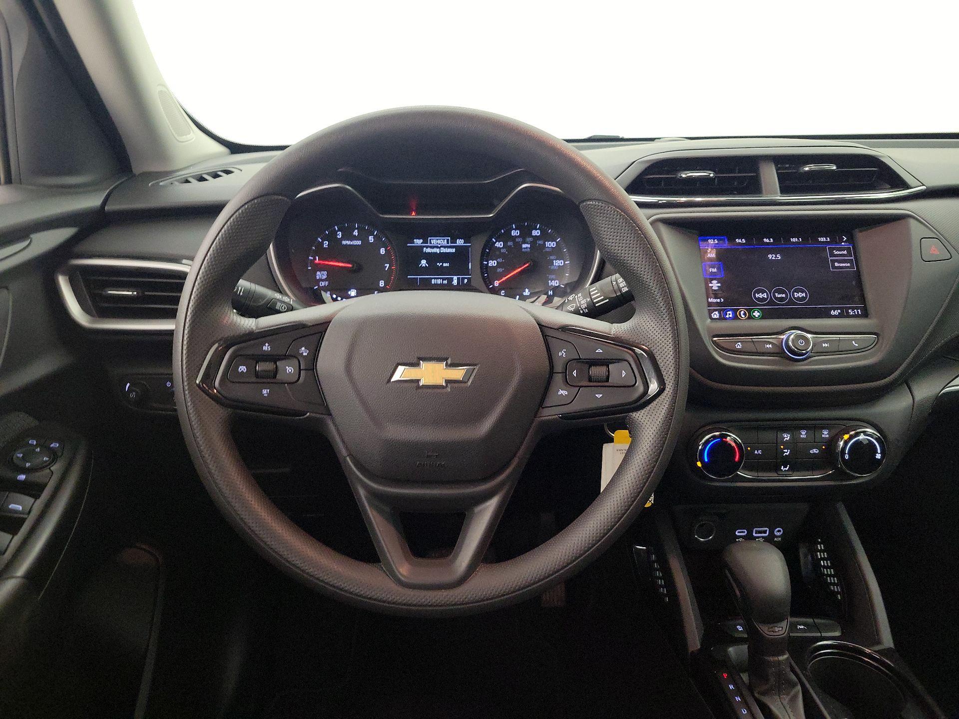 Thumbnail: 2023 Chevrolet TrailBlazer - 10