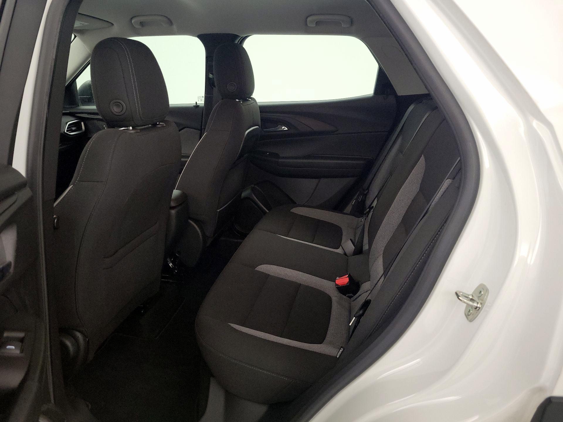 Thumbnail: 2023 Chevrolet TrailBlazer - 18