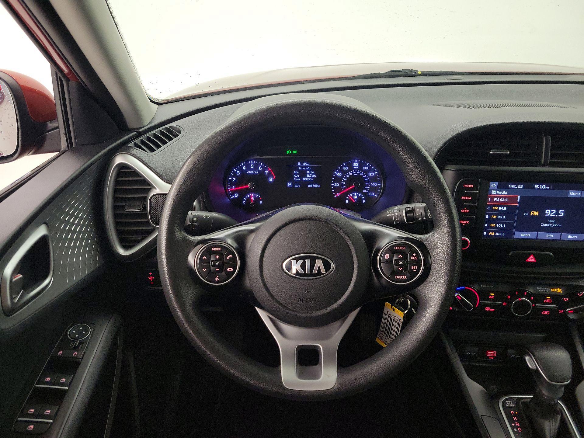 Thumbnail: 2020 Kia Soul - 10