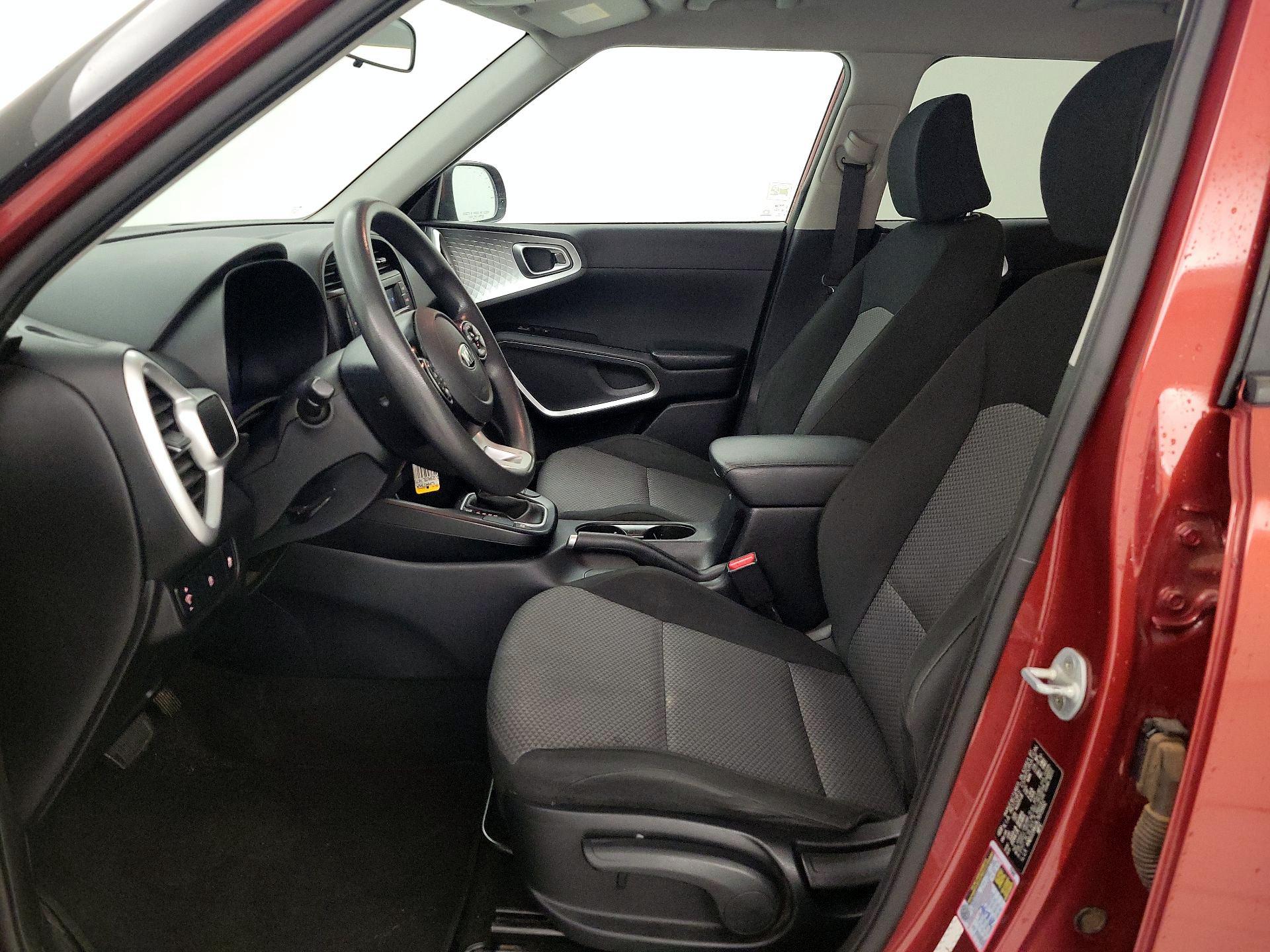 Thumbnail: 2020 Kia Soul - 11