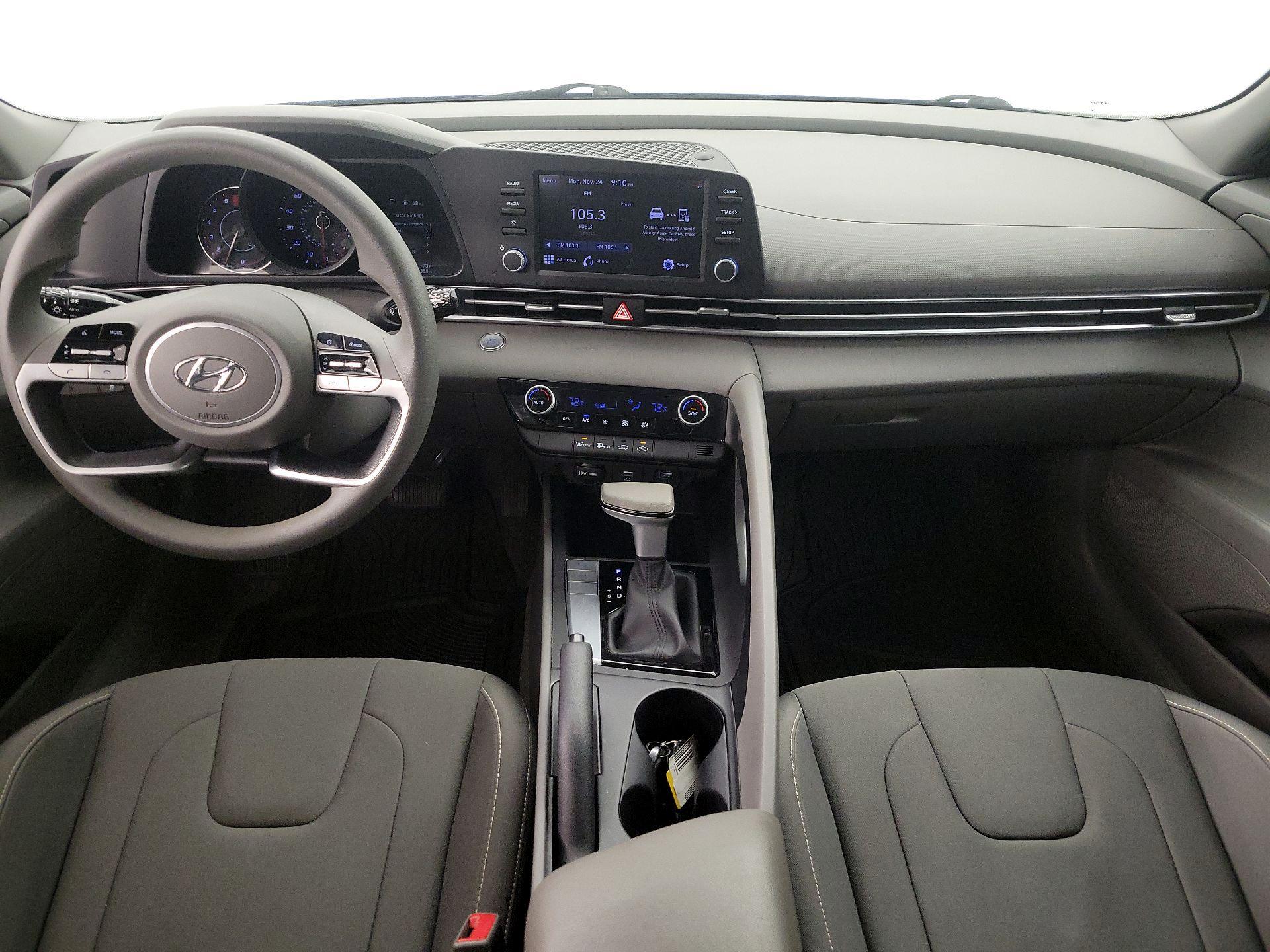 Thumbnail: 2023 Hyundai Elantra - 9