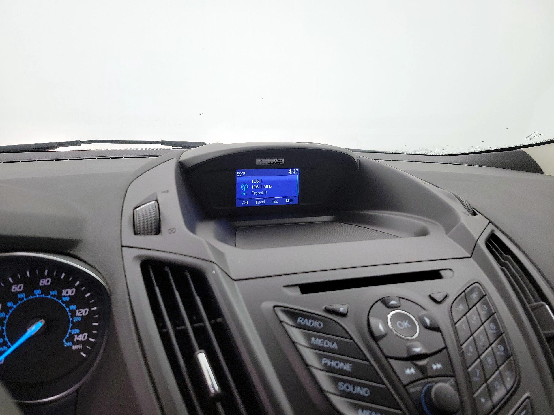 Thumbnail: 2014 Ford Escape - 15