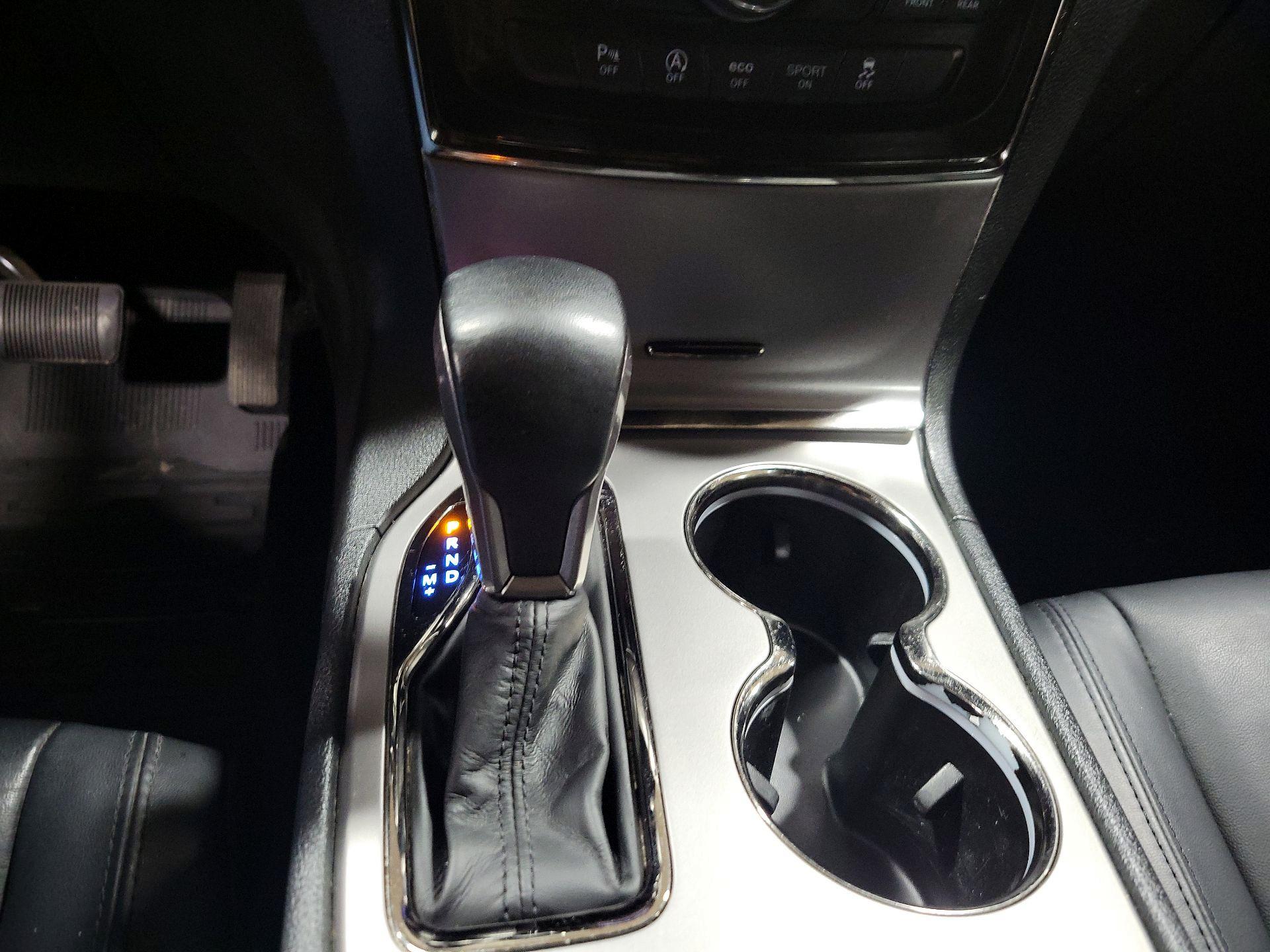 Thumbnail: 2021 Jeep Grand Cherokee - 17