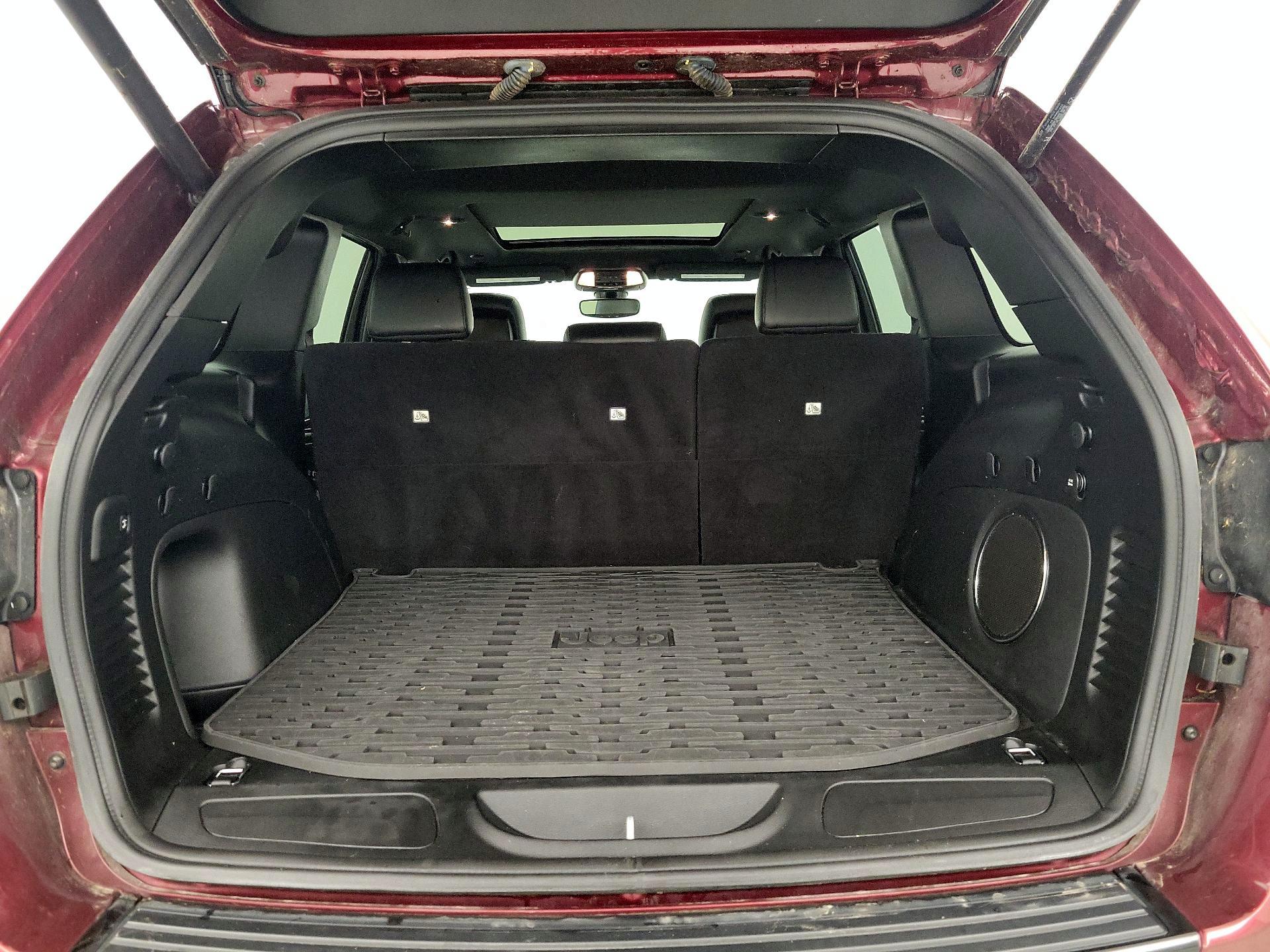 Thumbnail: 2021 Jeep Grand Cherokee - 20