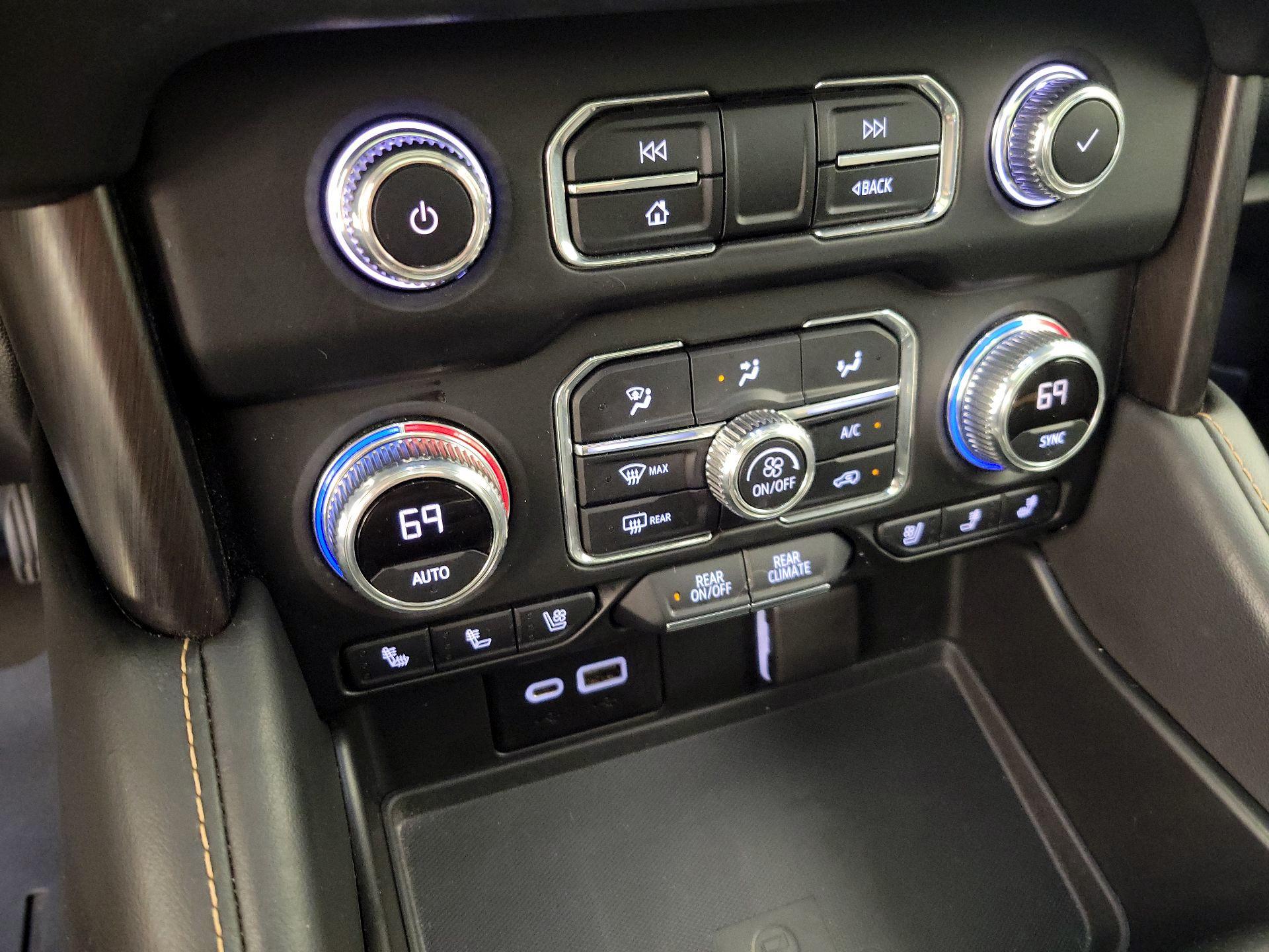 Thumbnail: 2022 GMC Yukon - 16