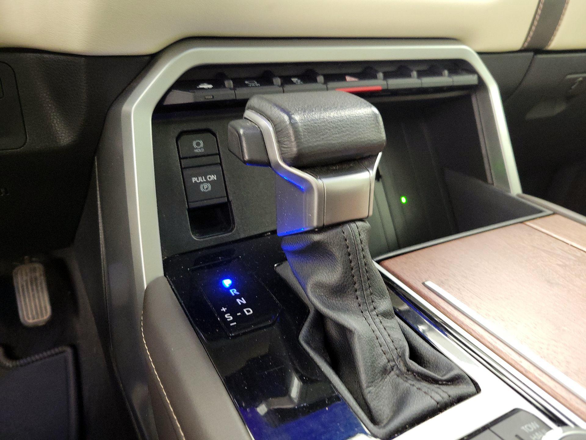 Thumbnail: 2023 Toyota Tundra - 17