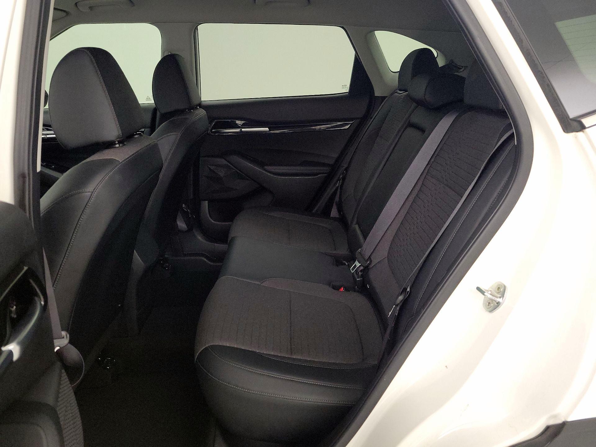 Thumbnail: 2021 Kia Seltos - 18