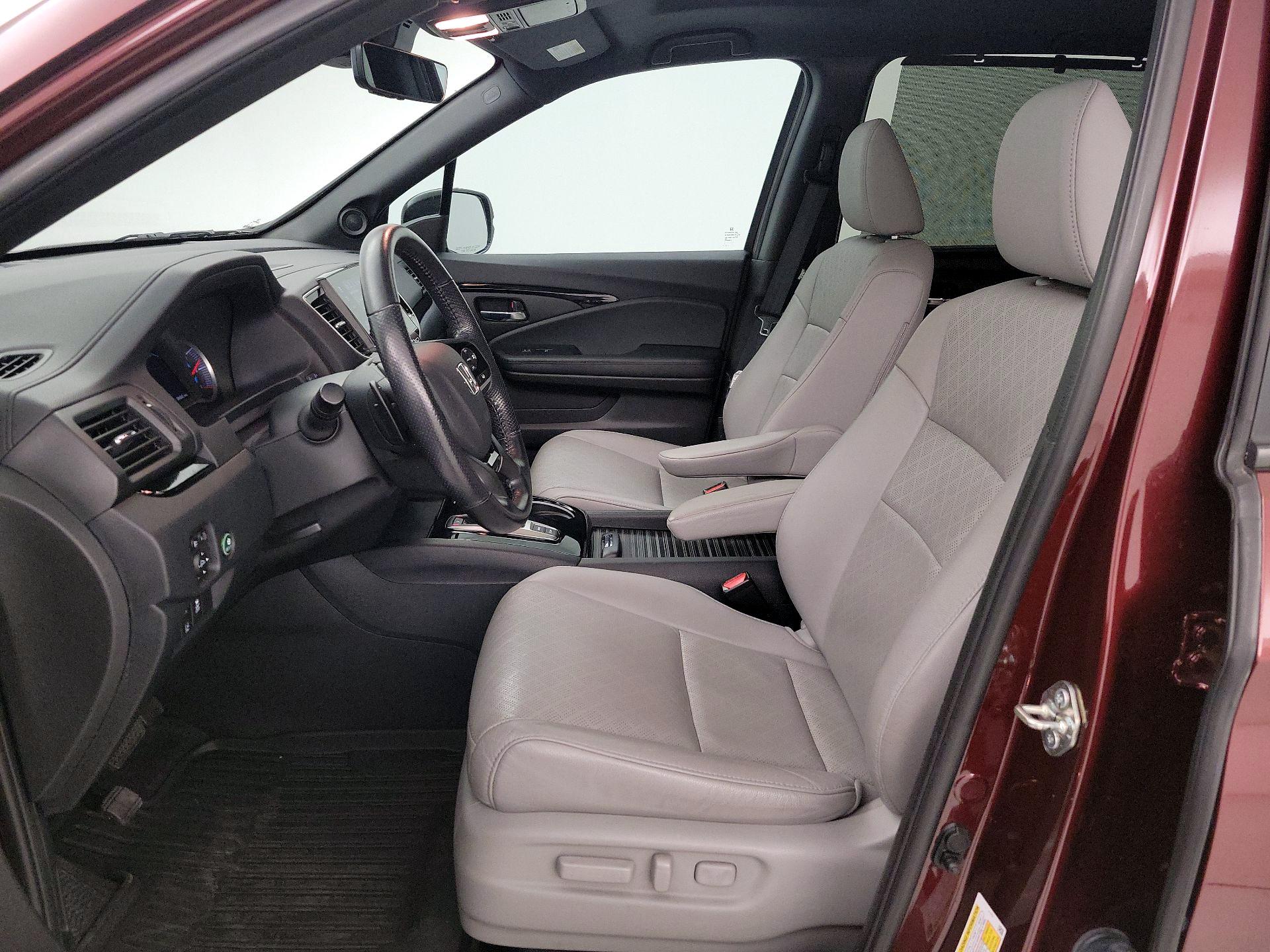 Thumbnail: 2020 Honda Passport - 11