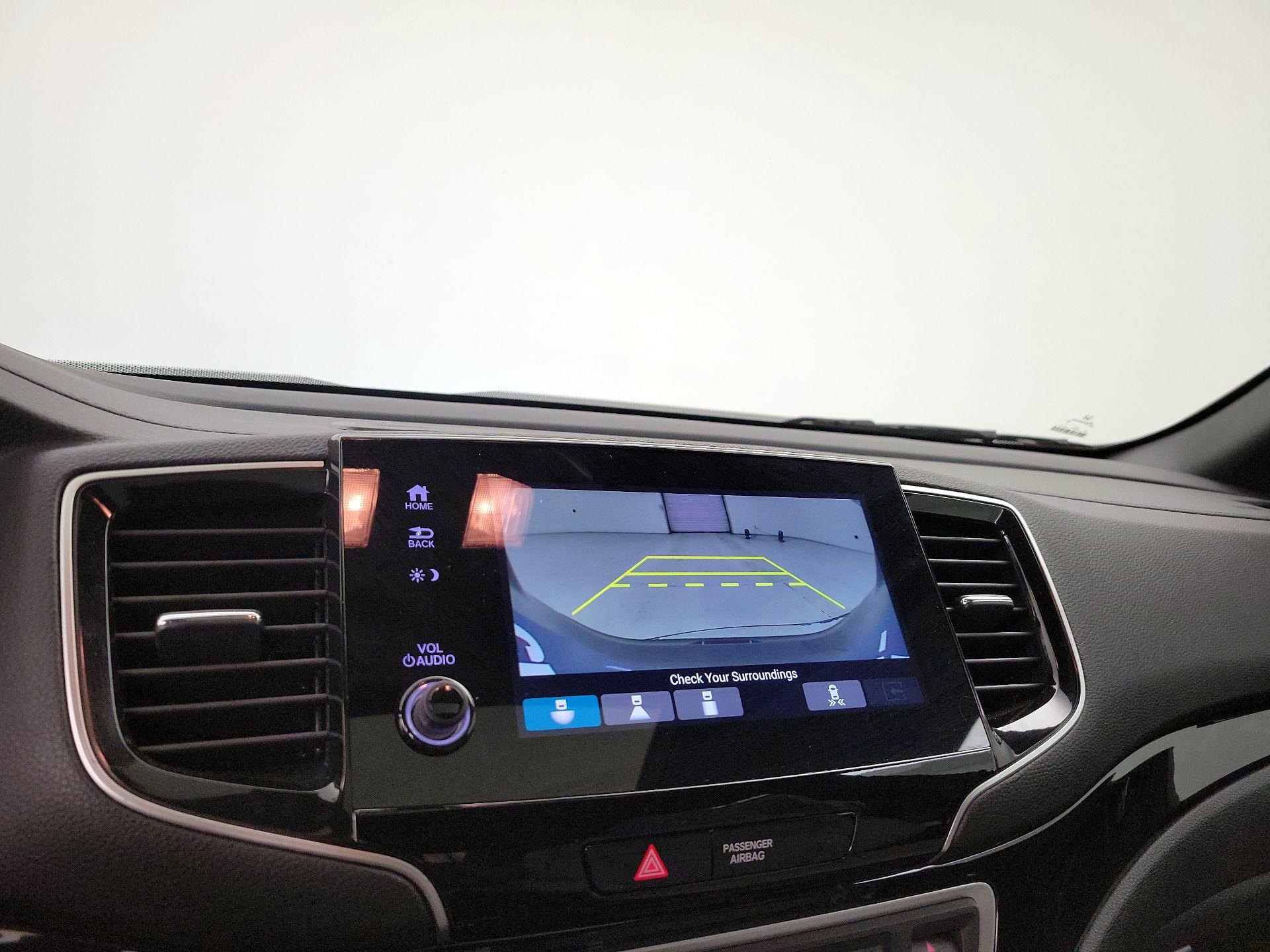 Thumbnail: 2020 Honda Passport - 15