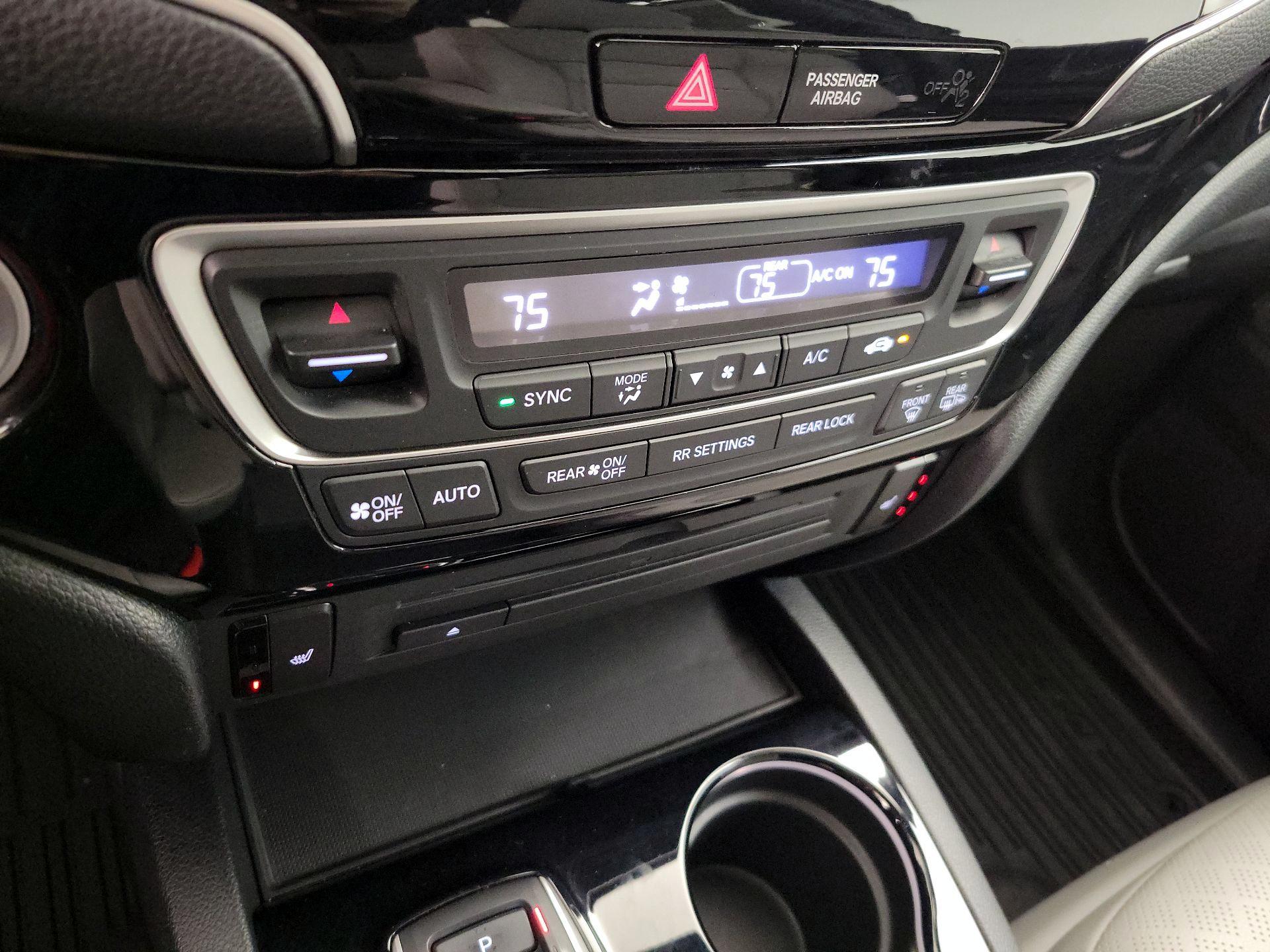 Thumbnail: 2020 Honda Passport - 17