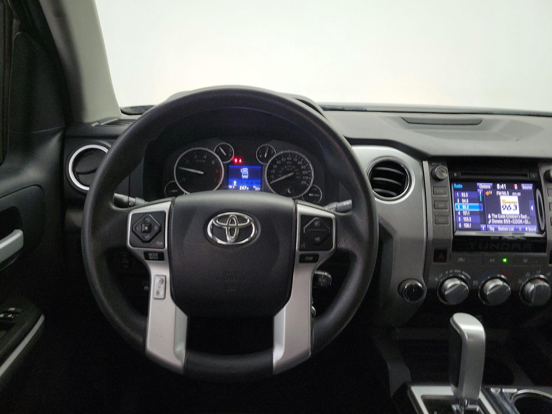 Thumbnail: 2015 Toyota Tundra - 10