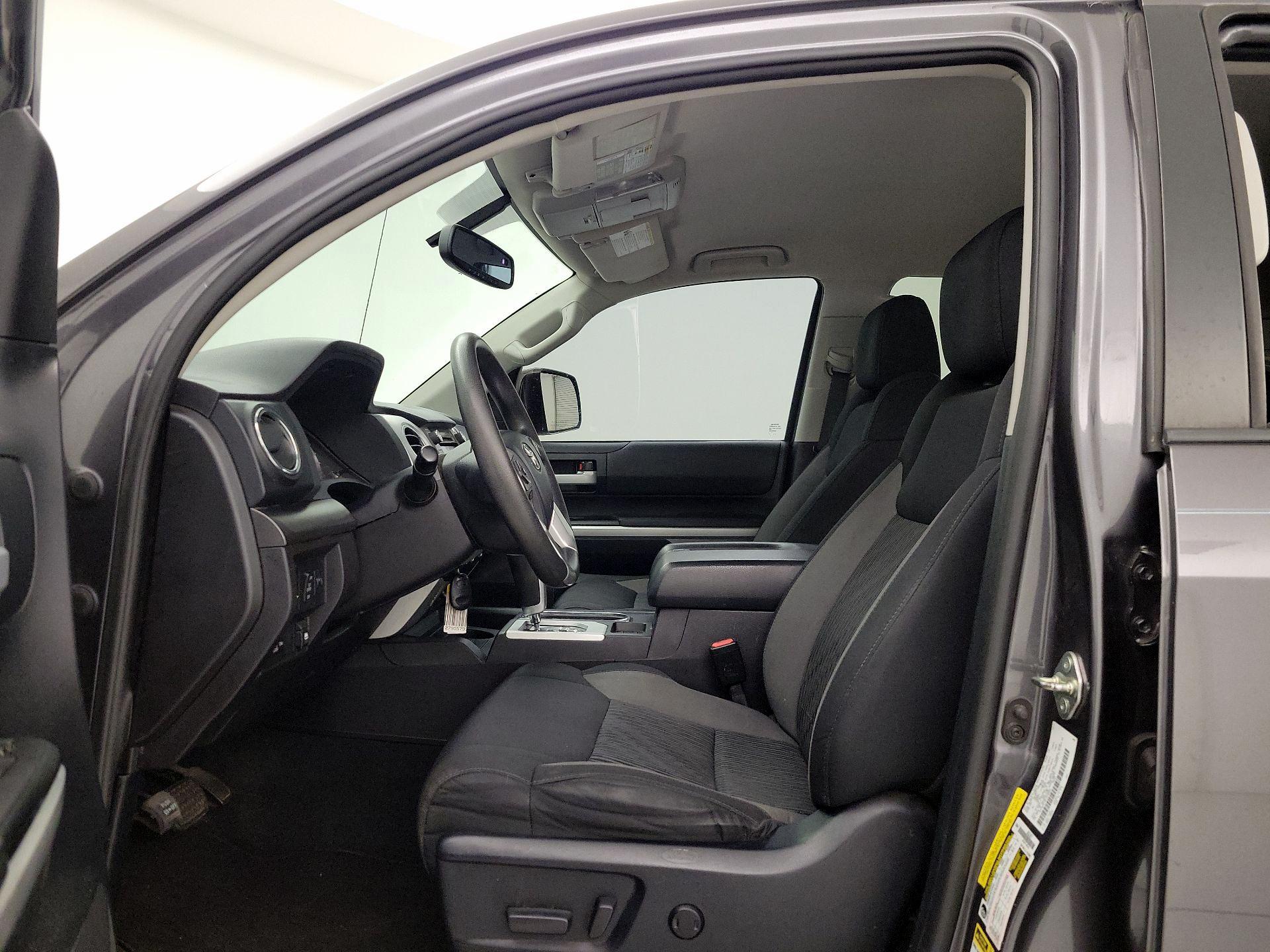 Thumbnail: 2015 Toyota Tundra - 11